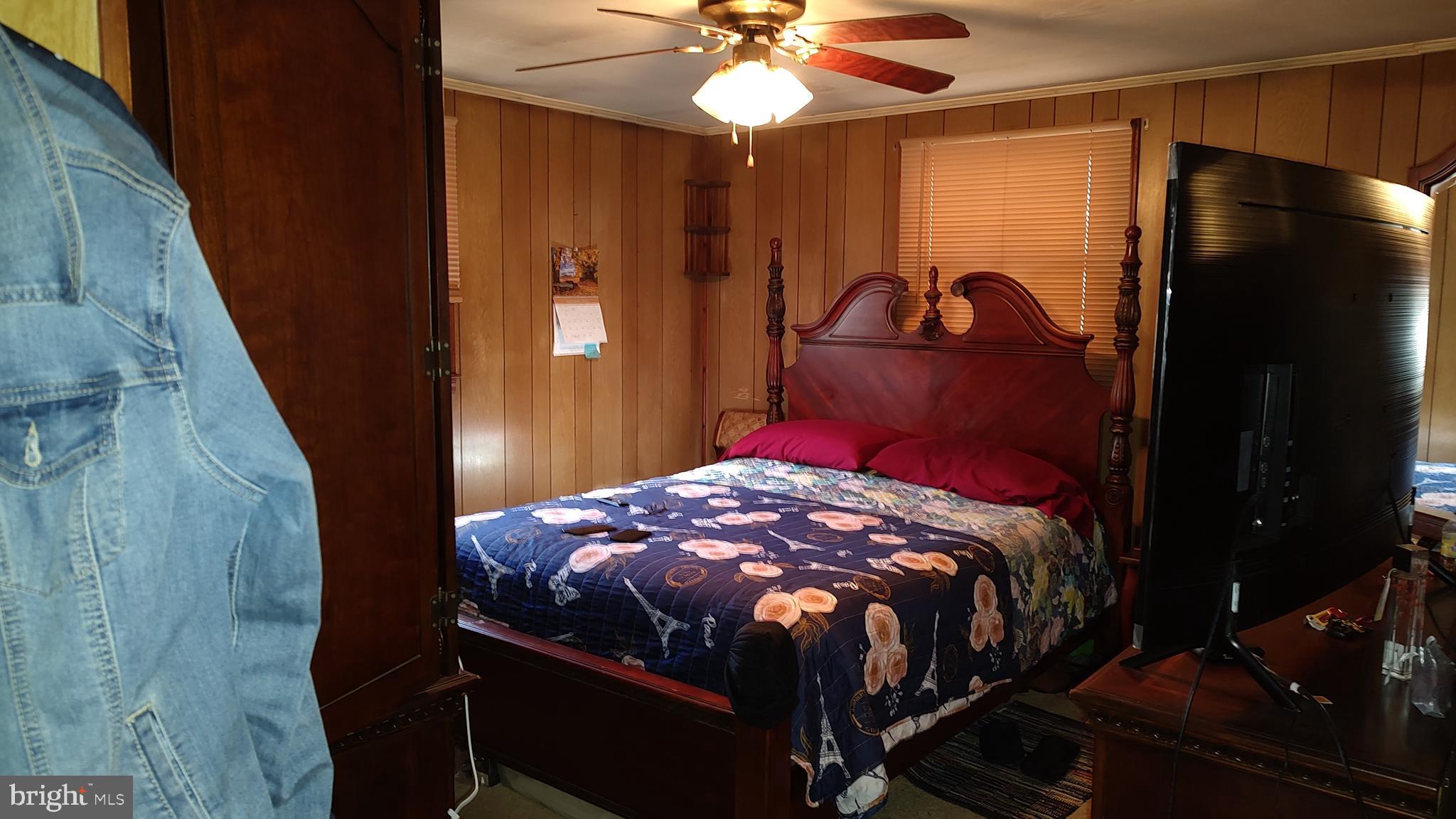 7915 Camp Town ROAD