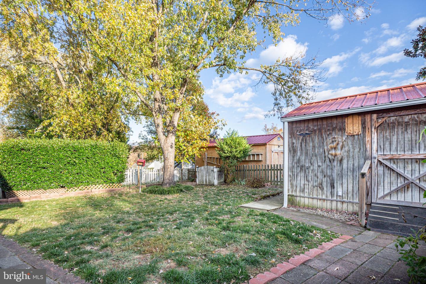 7220 Lord Barton DRIVE