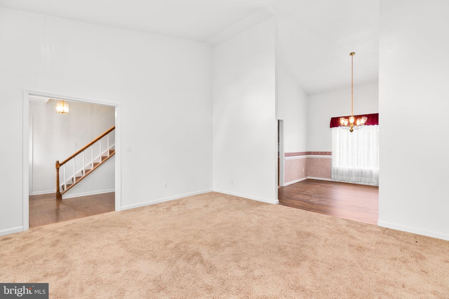 7220 Lord Barton DRIVE