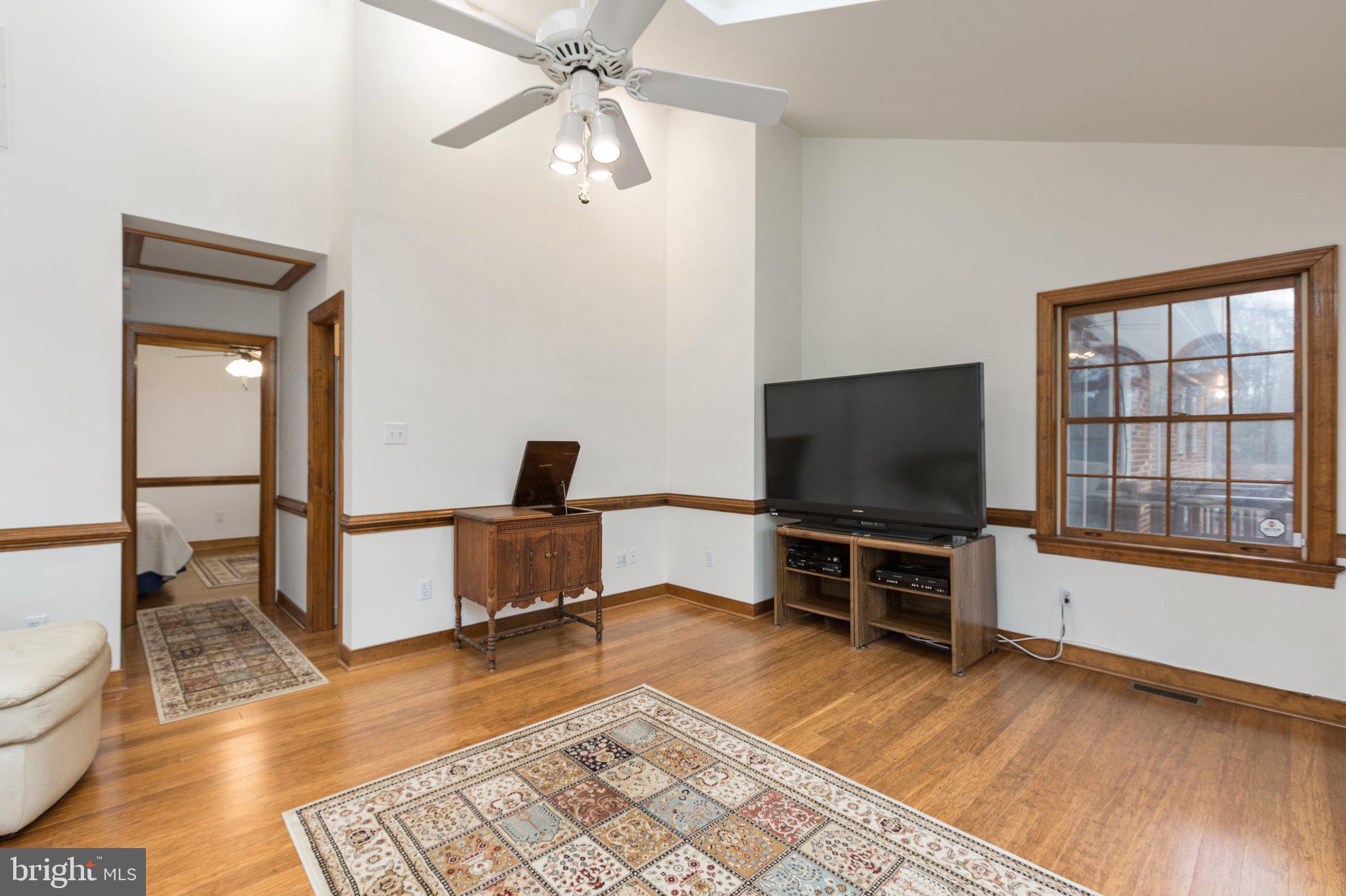 203 Ironwood LANE