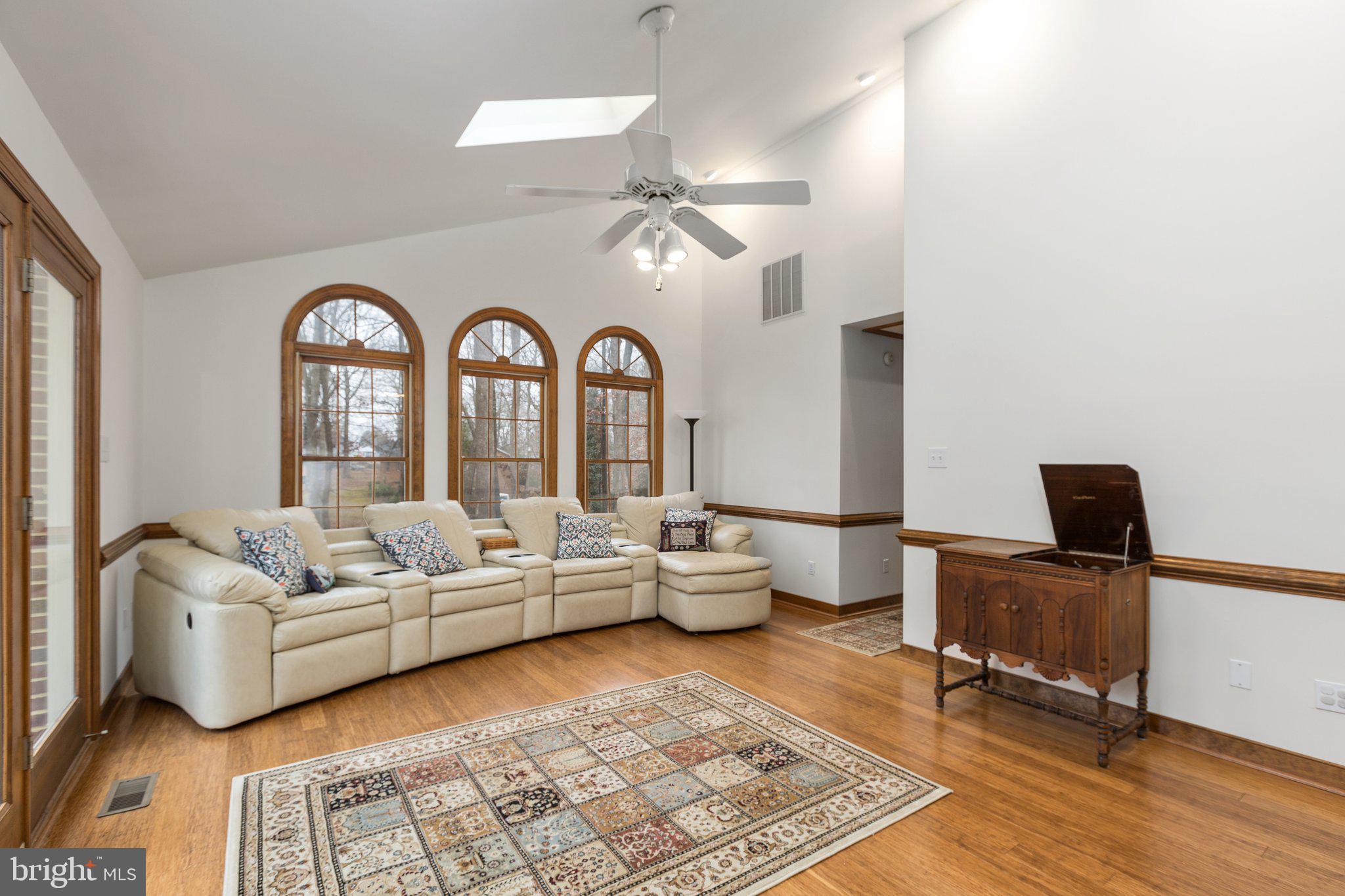 203 Ironwood LANE