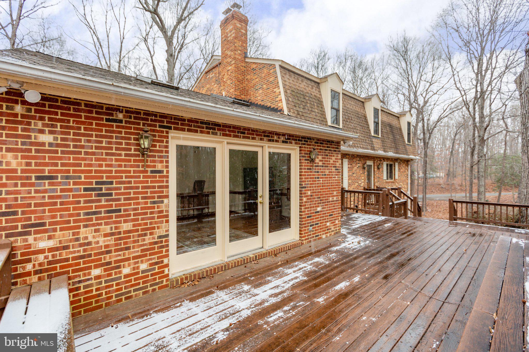 203 Ironwood LANE