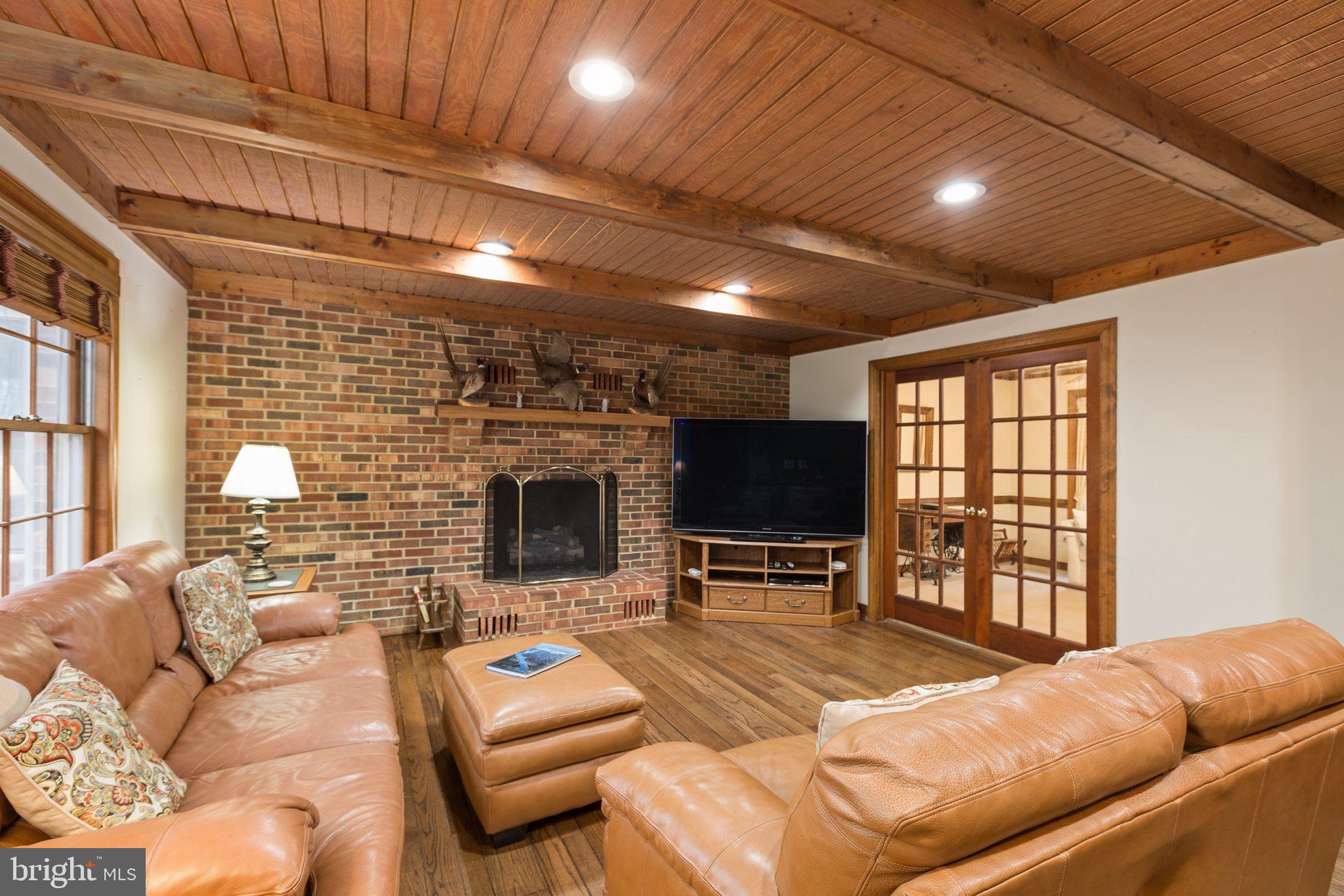 203 Ironwood LANE