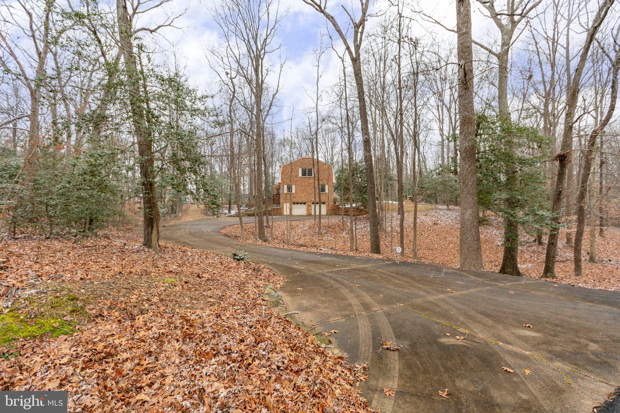 203 Ironwood LANE