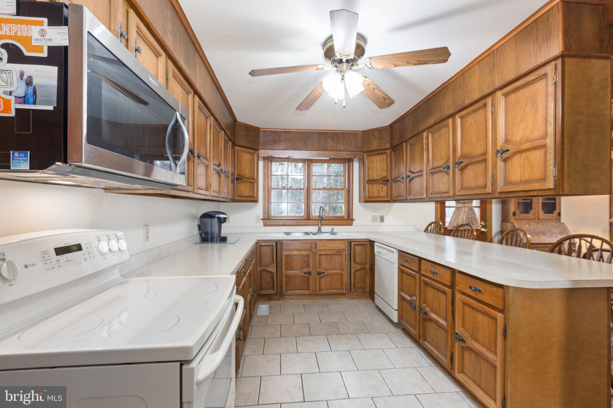 203 Ironwood LANE