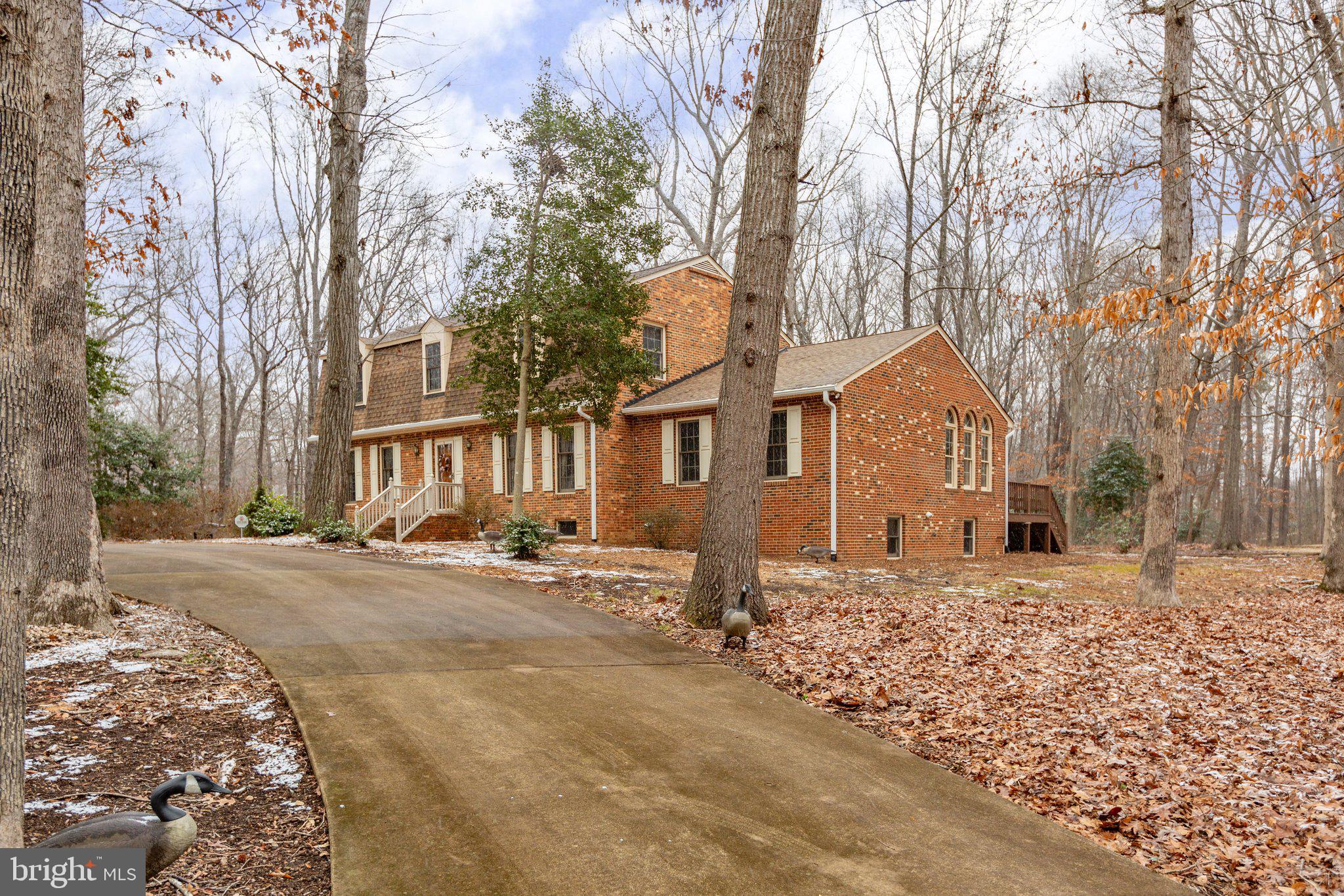 203 Ironwood LANE