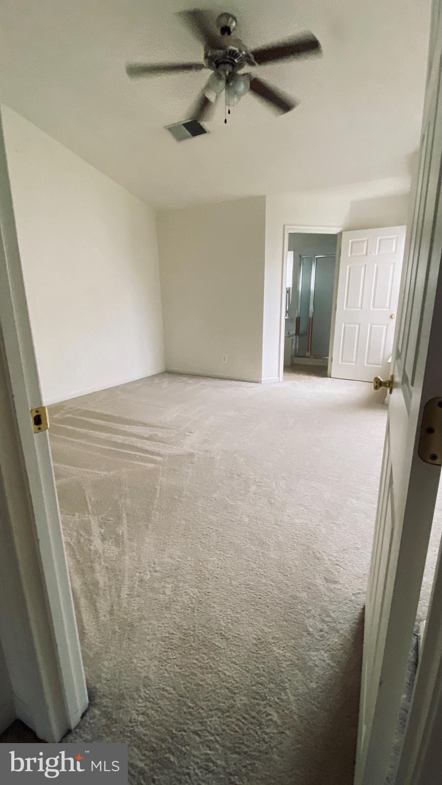 7108 Finch LANE