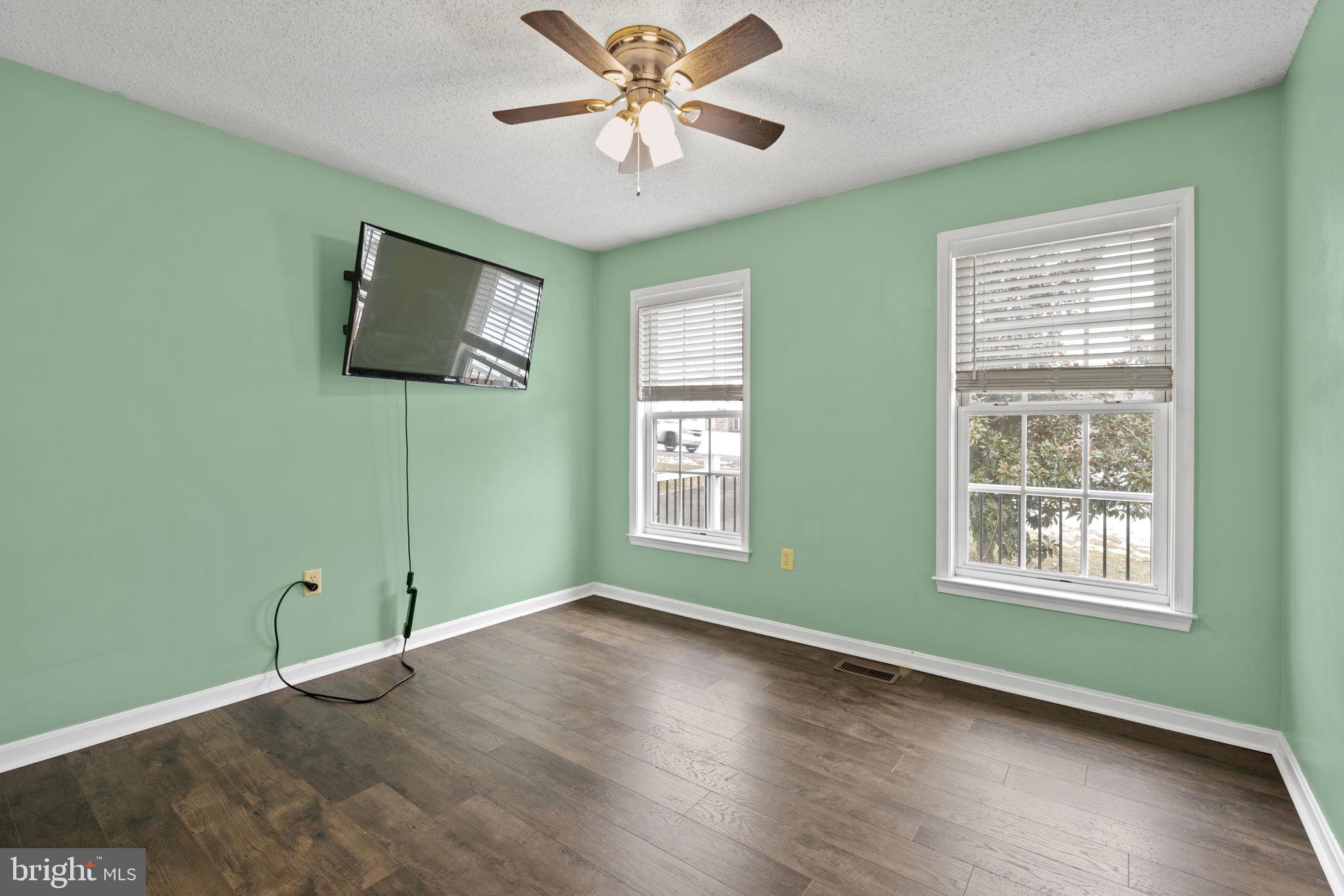 5904 Blue Ridge ROAD