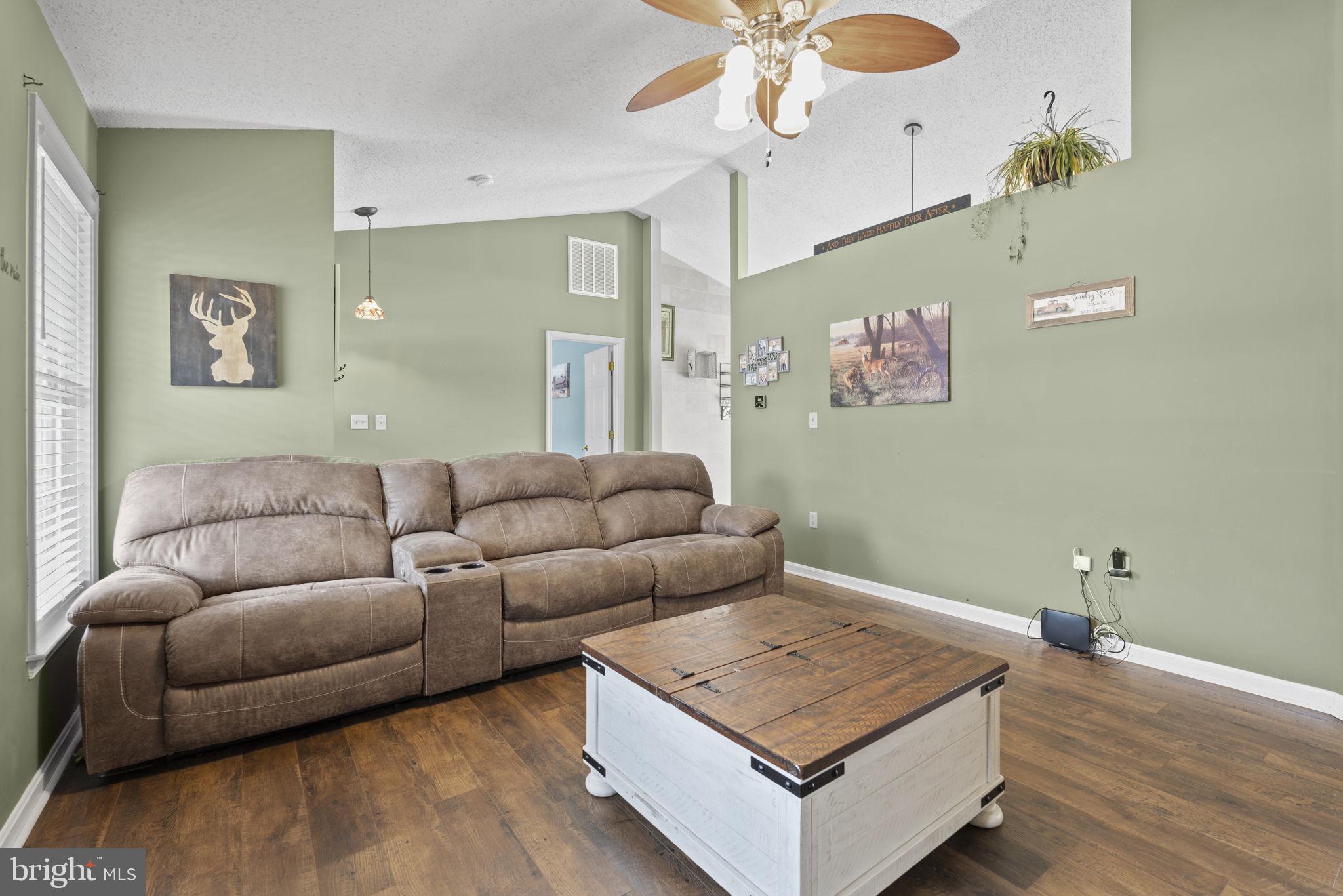 5904 Blue Ridge ROAD