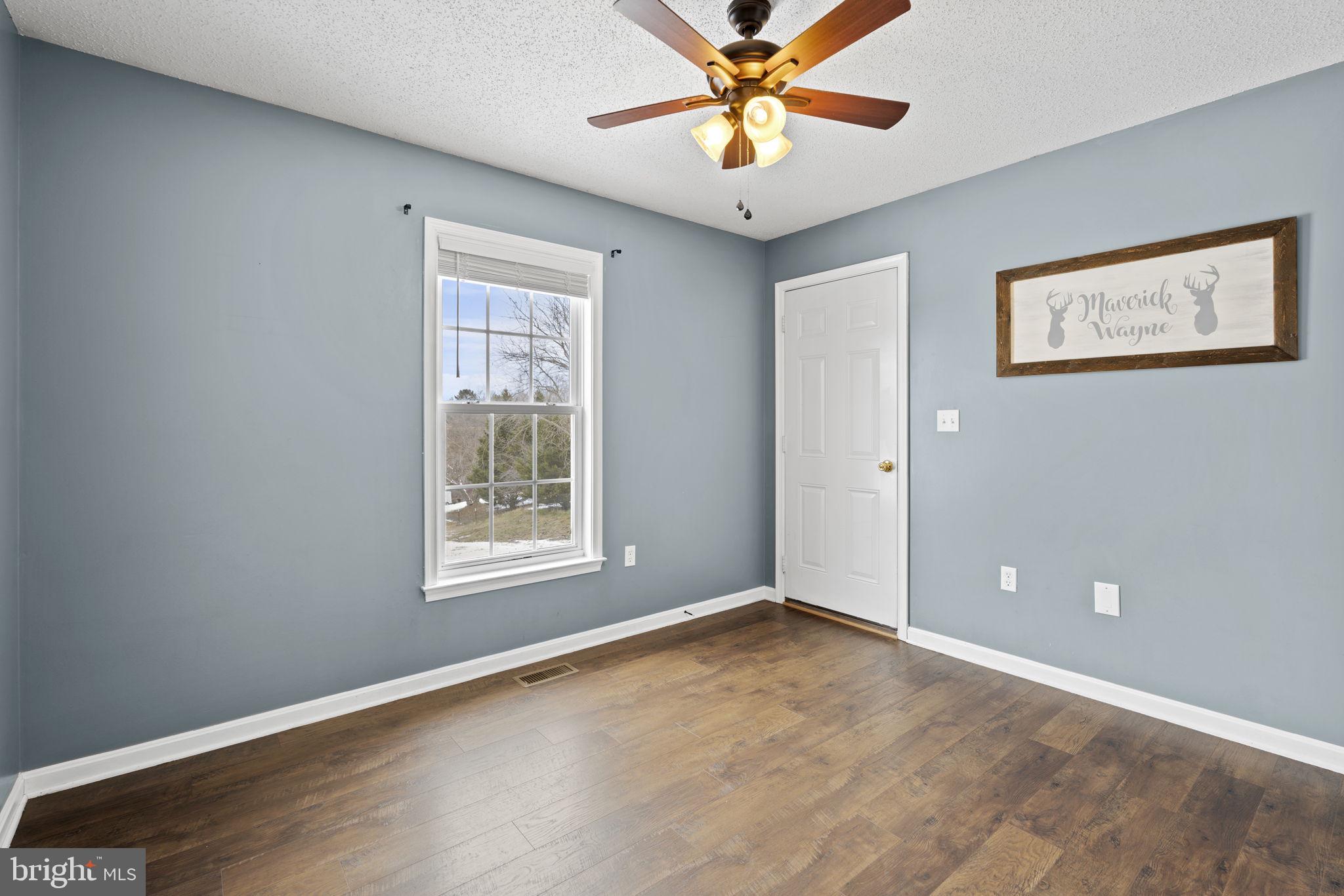 5904 Blue Ridge ROAD