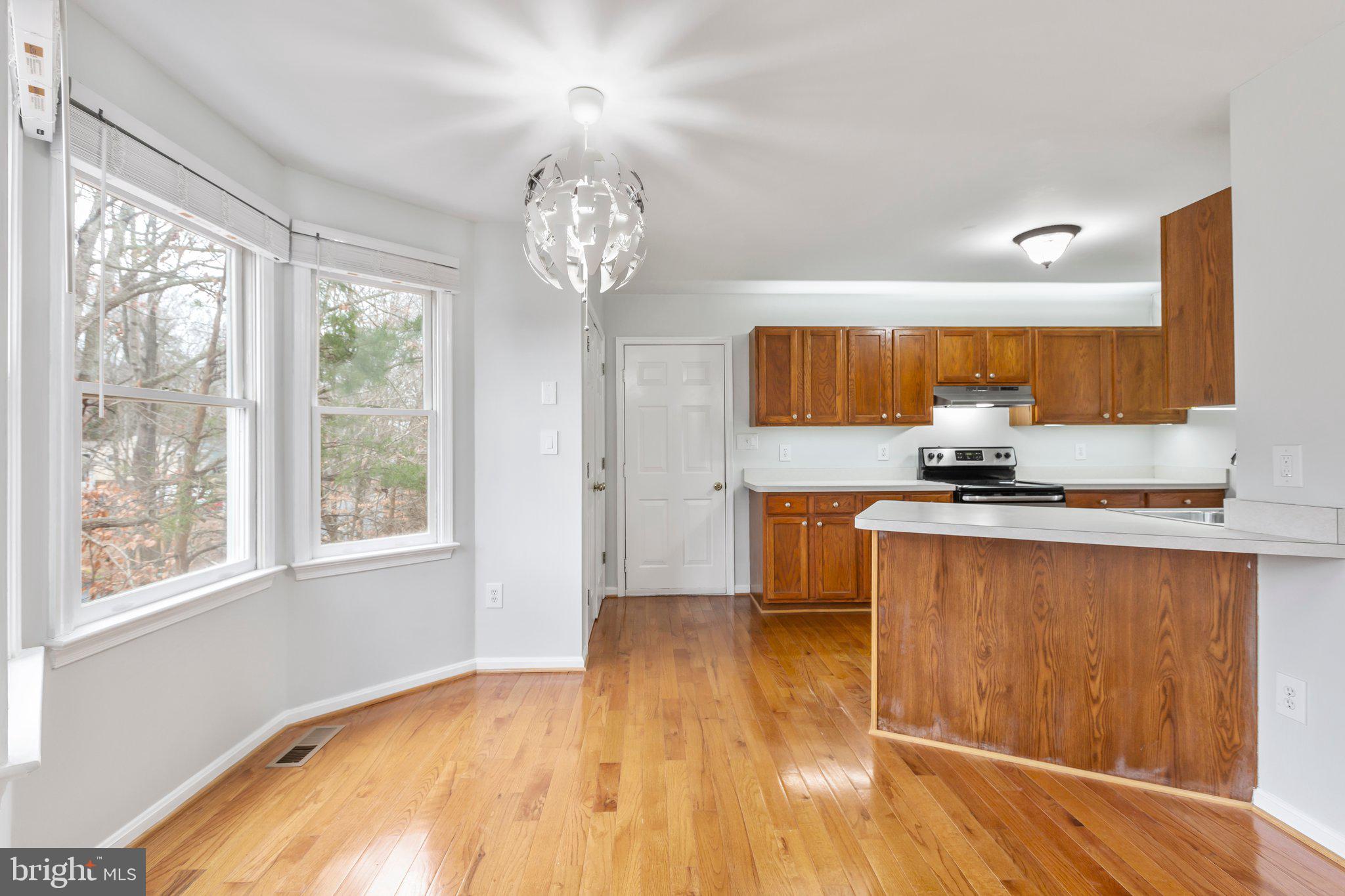10009 Shadowridge Court