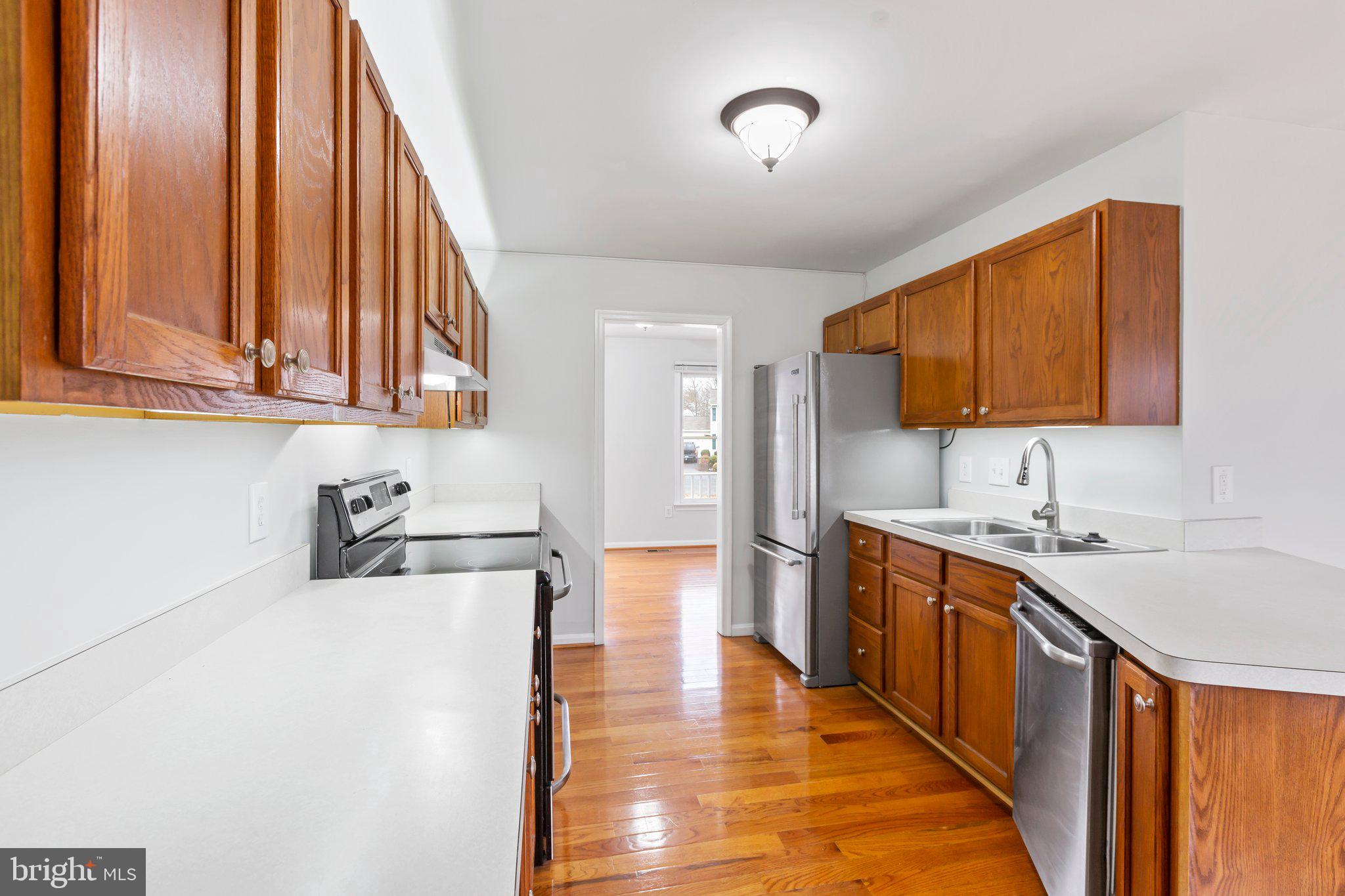 10009 Shadowridge Court