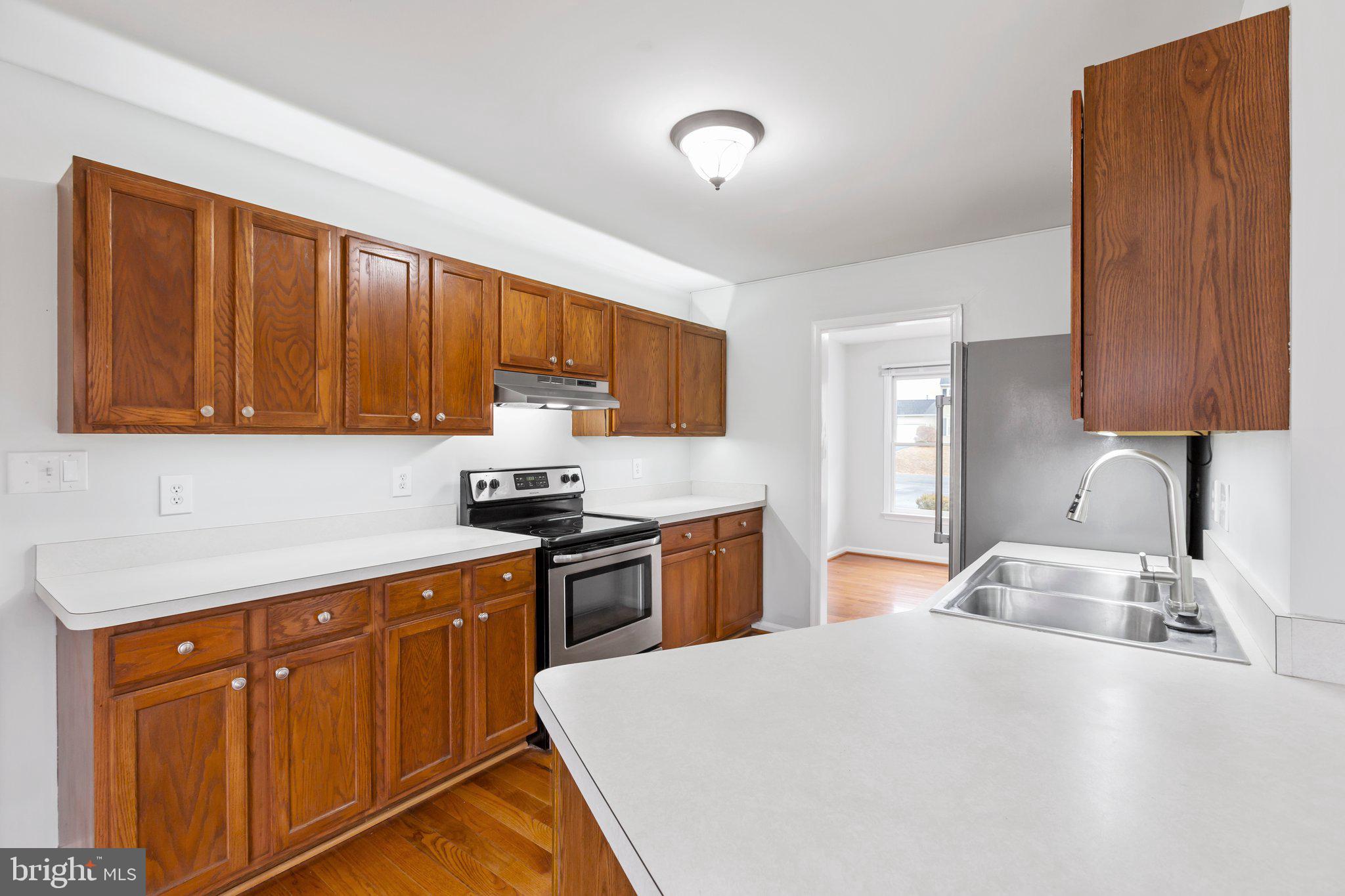 10009 Shadowridge Court