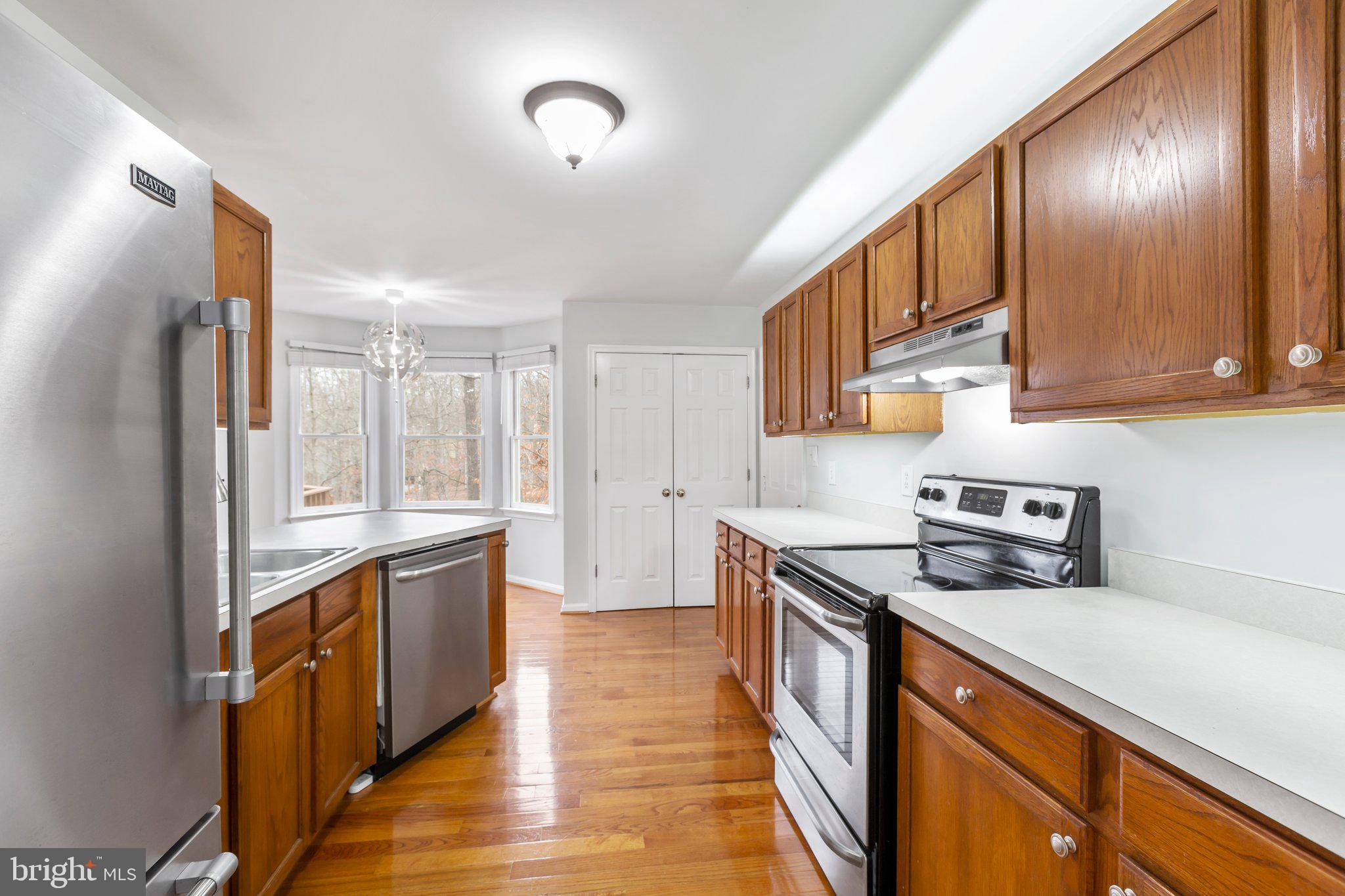 10009 Shadowridge Court