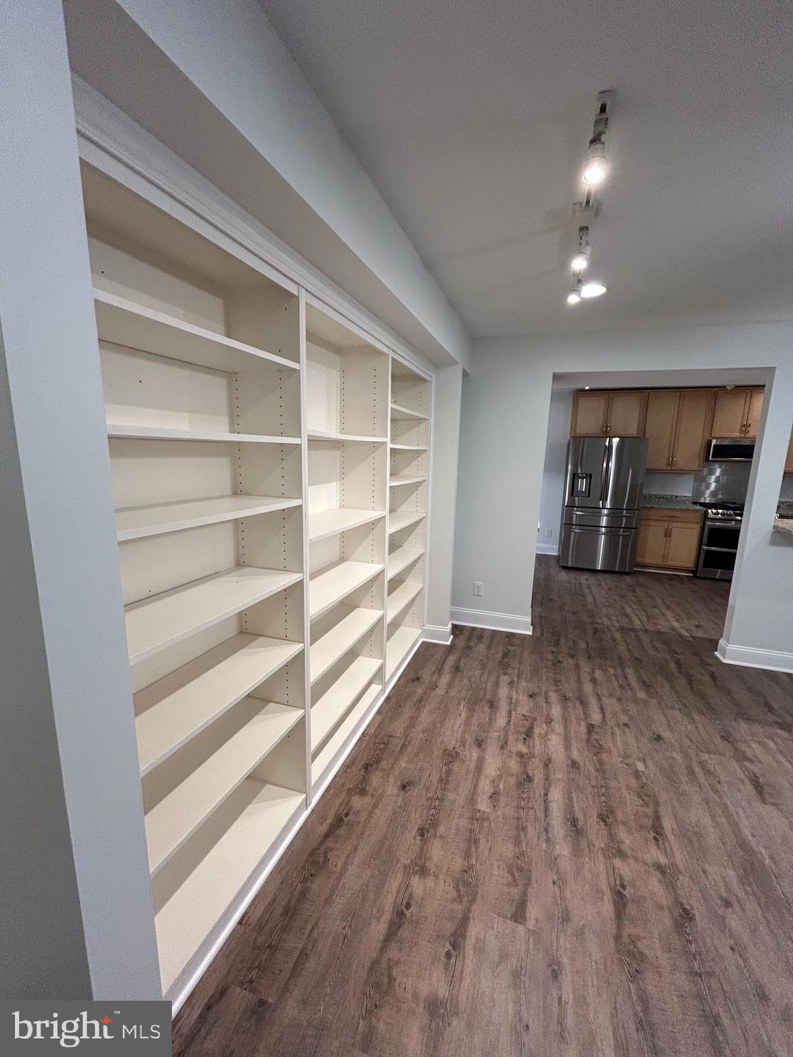 4101 Corbin Hall Lane Unit: BASEMENT APARTMENT