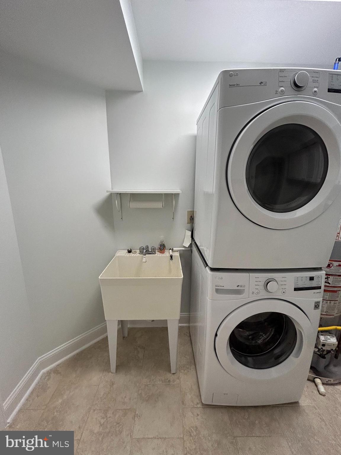 4101 Corbin Hall Lane Unit: BASEMENT APARTMENT