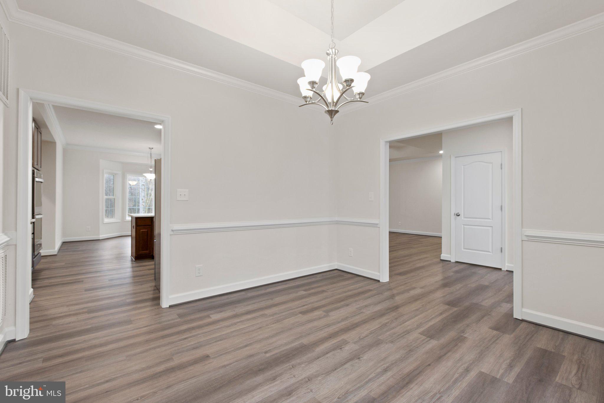 10214 Edinburgh Drive