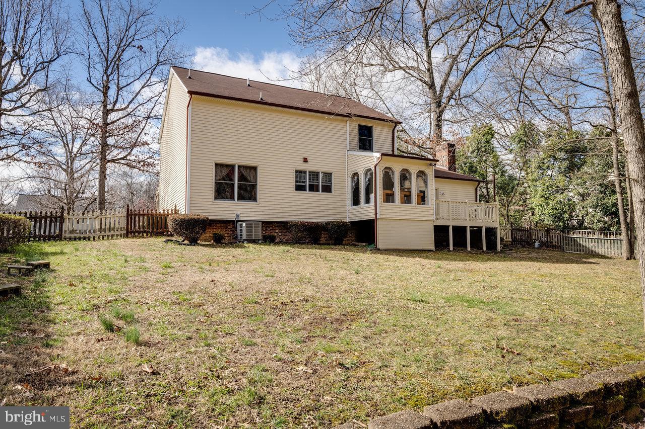 412 Breezewood Dr