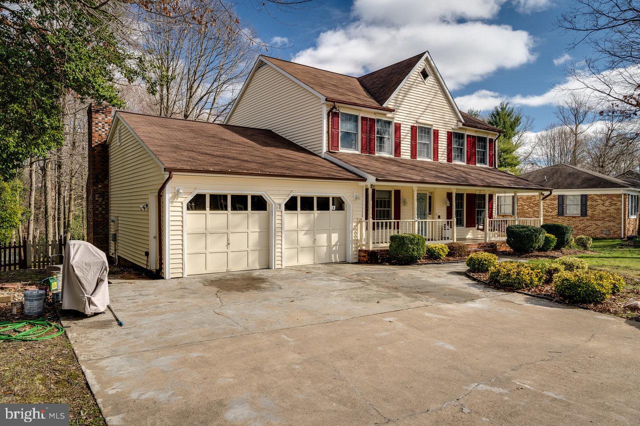 412 Breezewood Dr