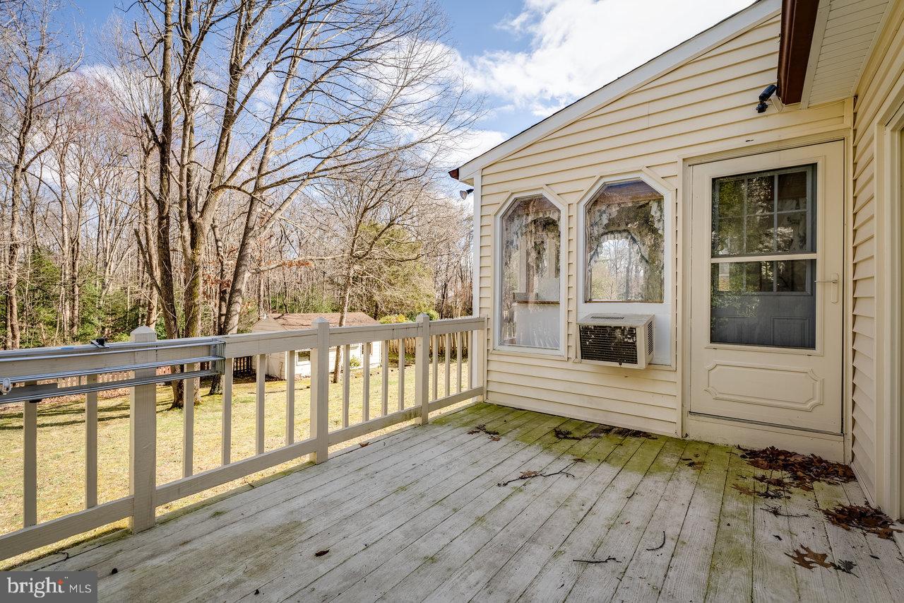412 Breezewood Dr
