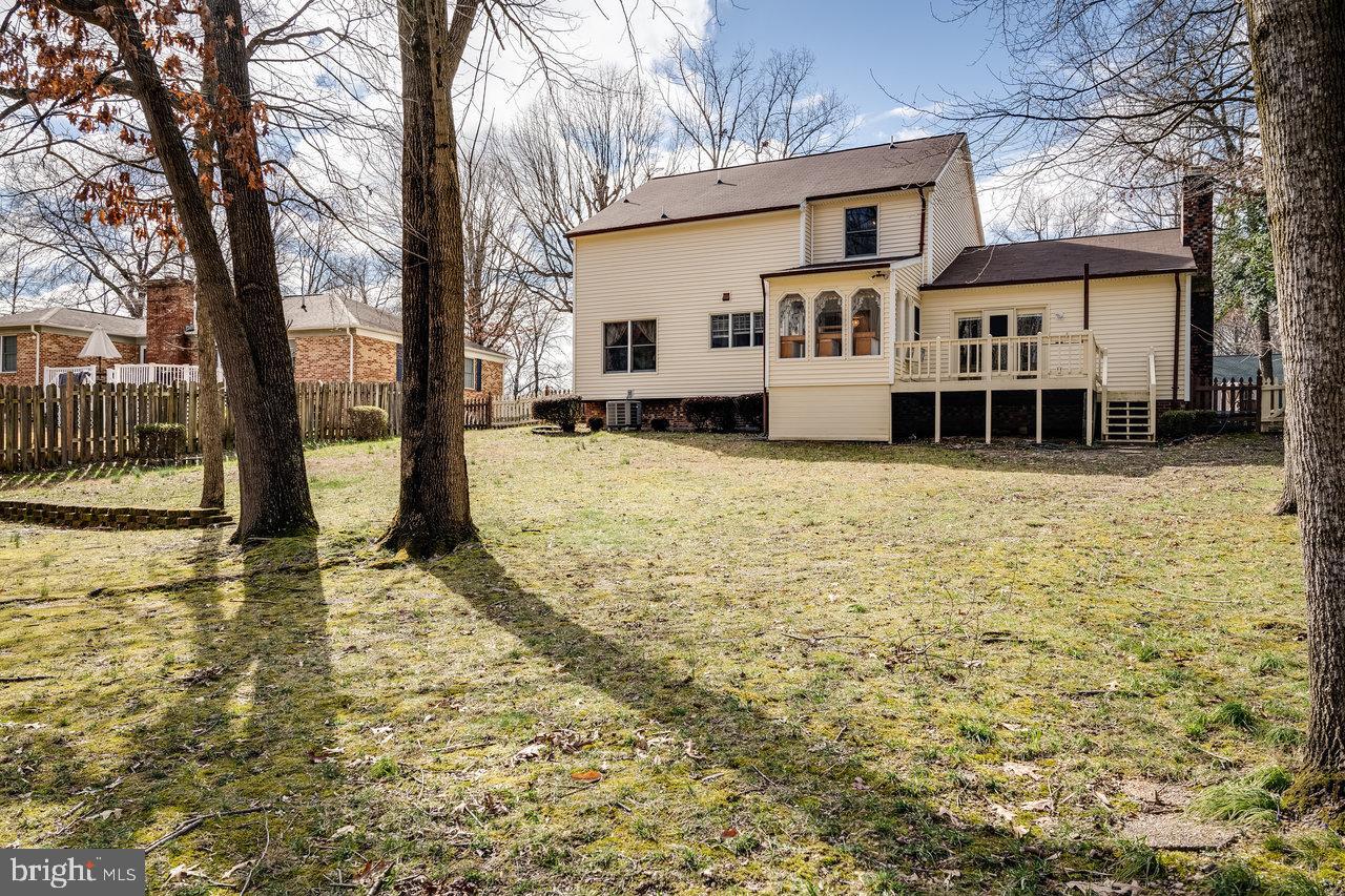 412 Breezewood Dr