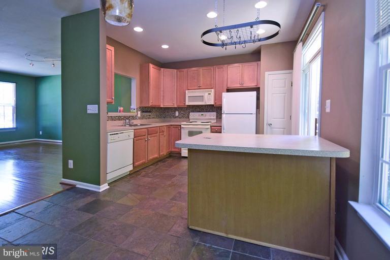 4304 Normandy Ct