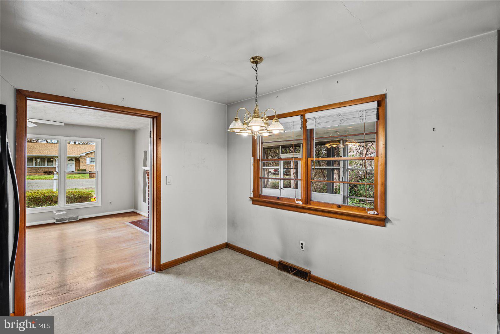 12401 Greengate Rd