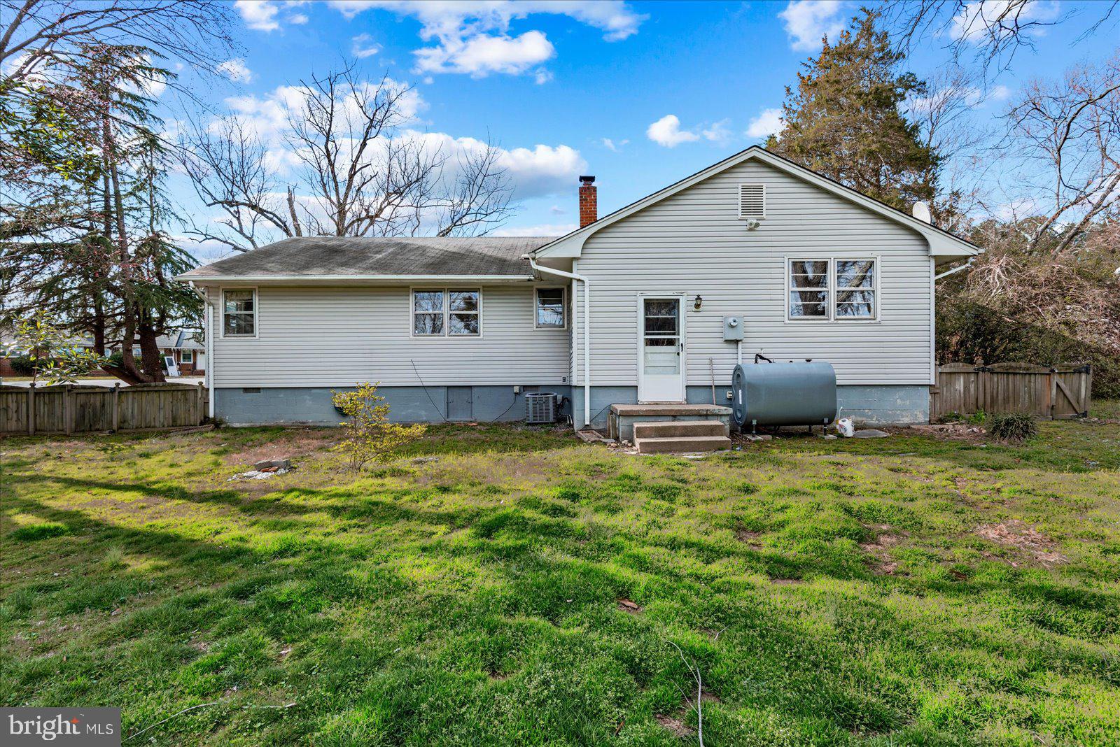 12401 Greengate Rd