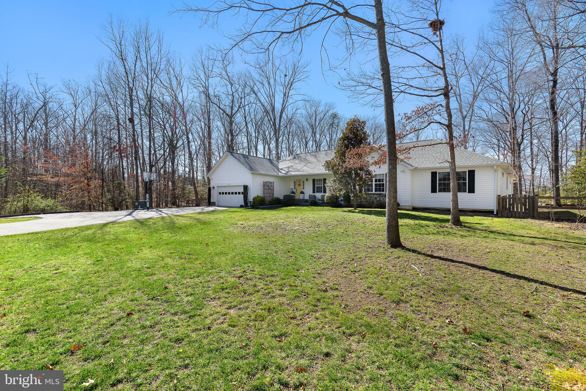 9704 Leavells Rd