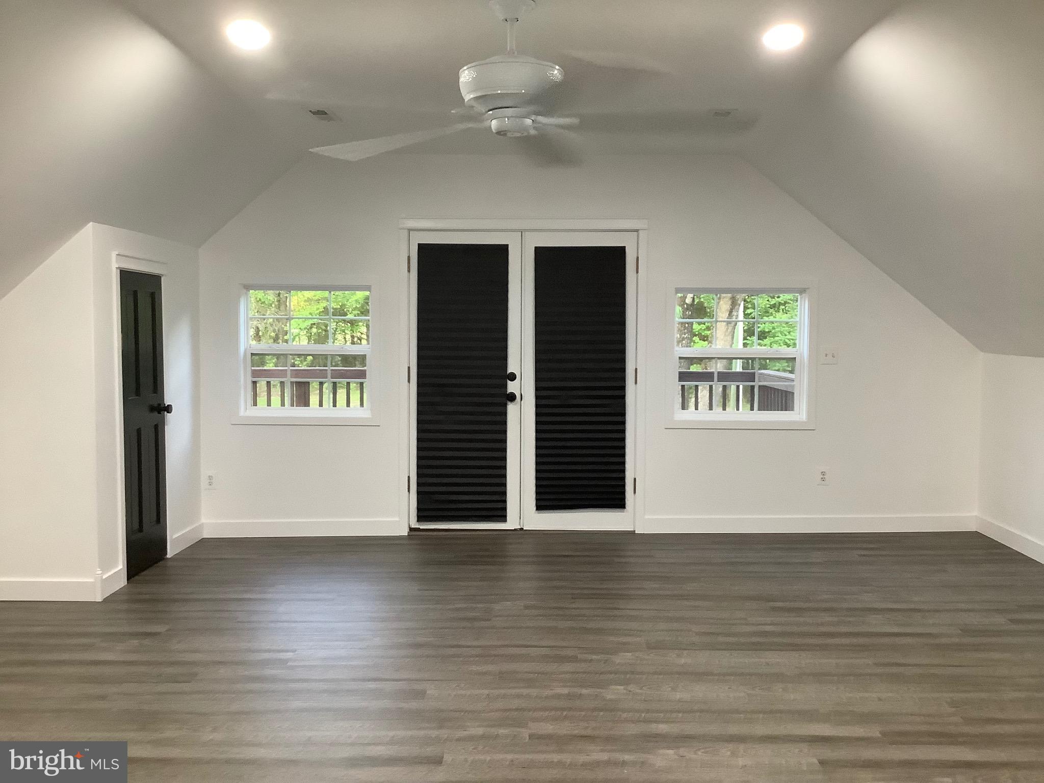 4748 Dickerson