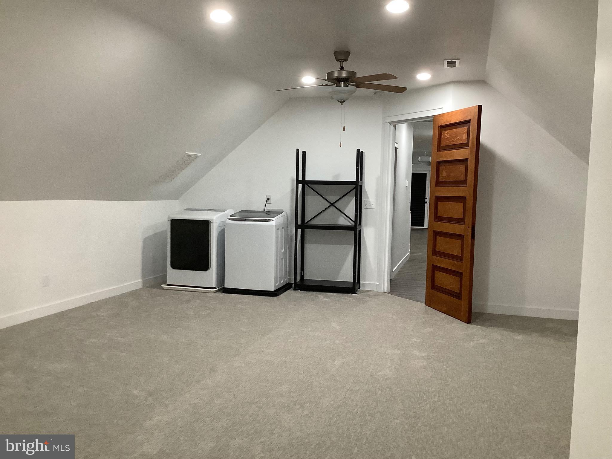 4748 Dickerson