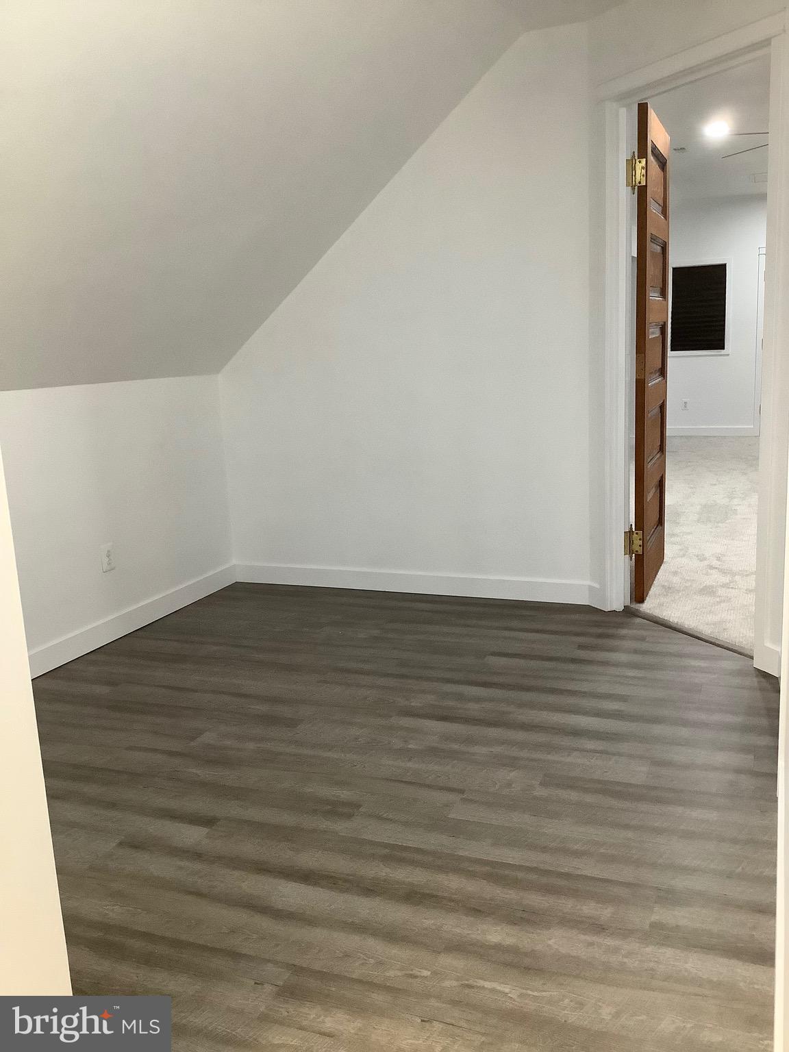 4748 Dickerson