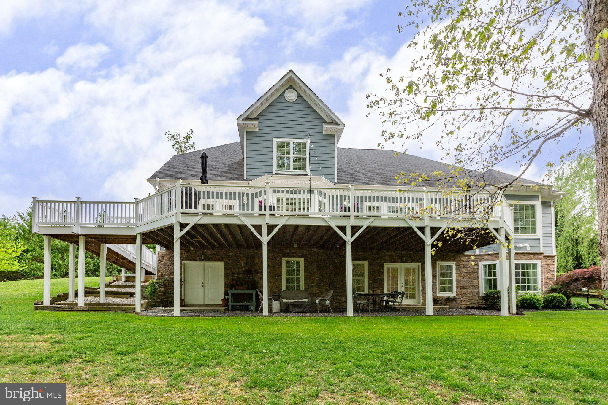 11403 Bluffs Rdg