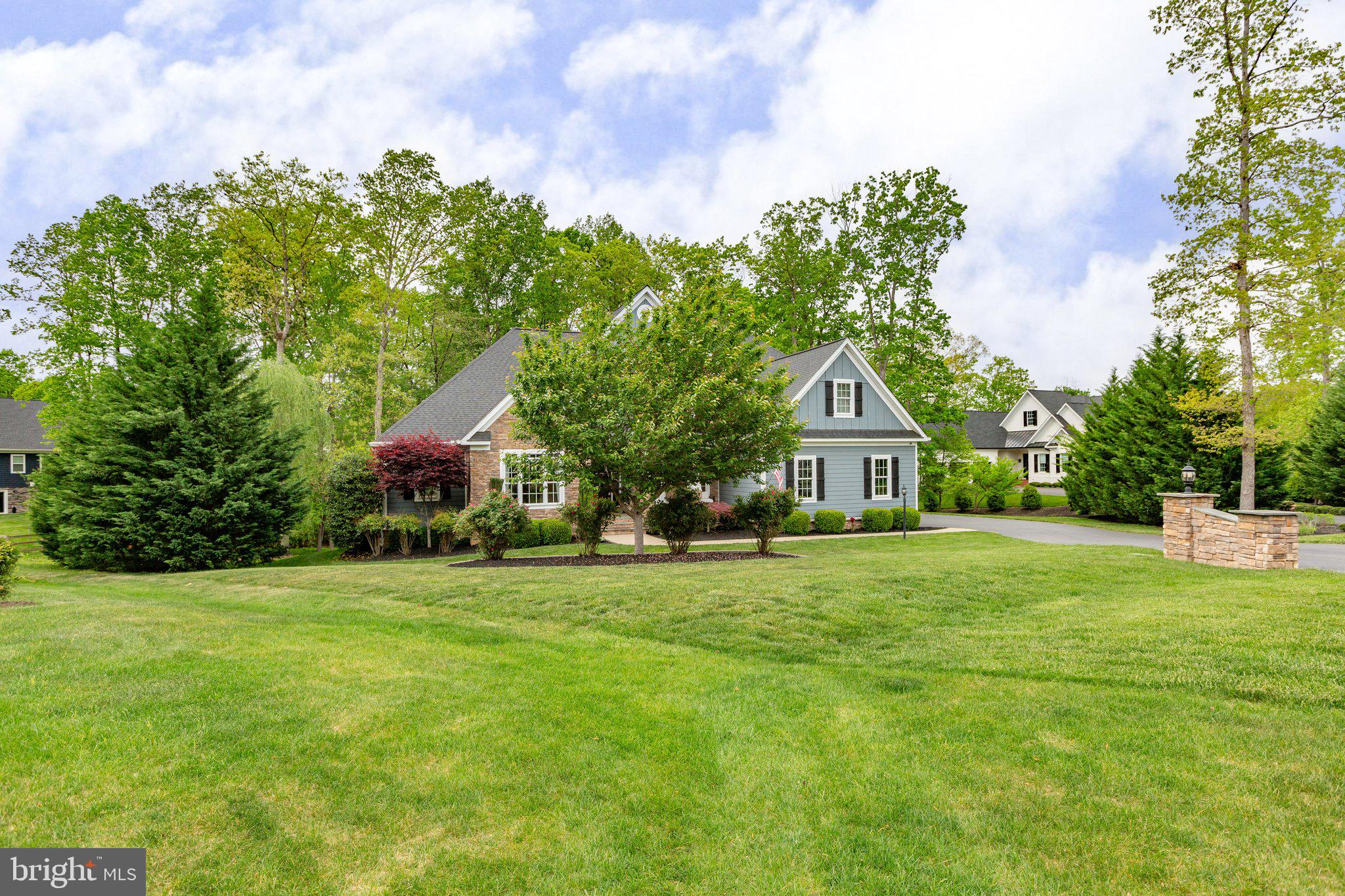 11403 Bluffs Rdg