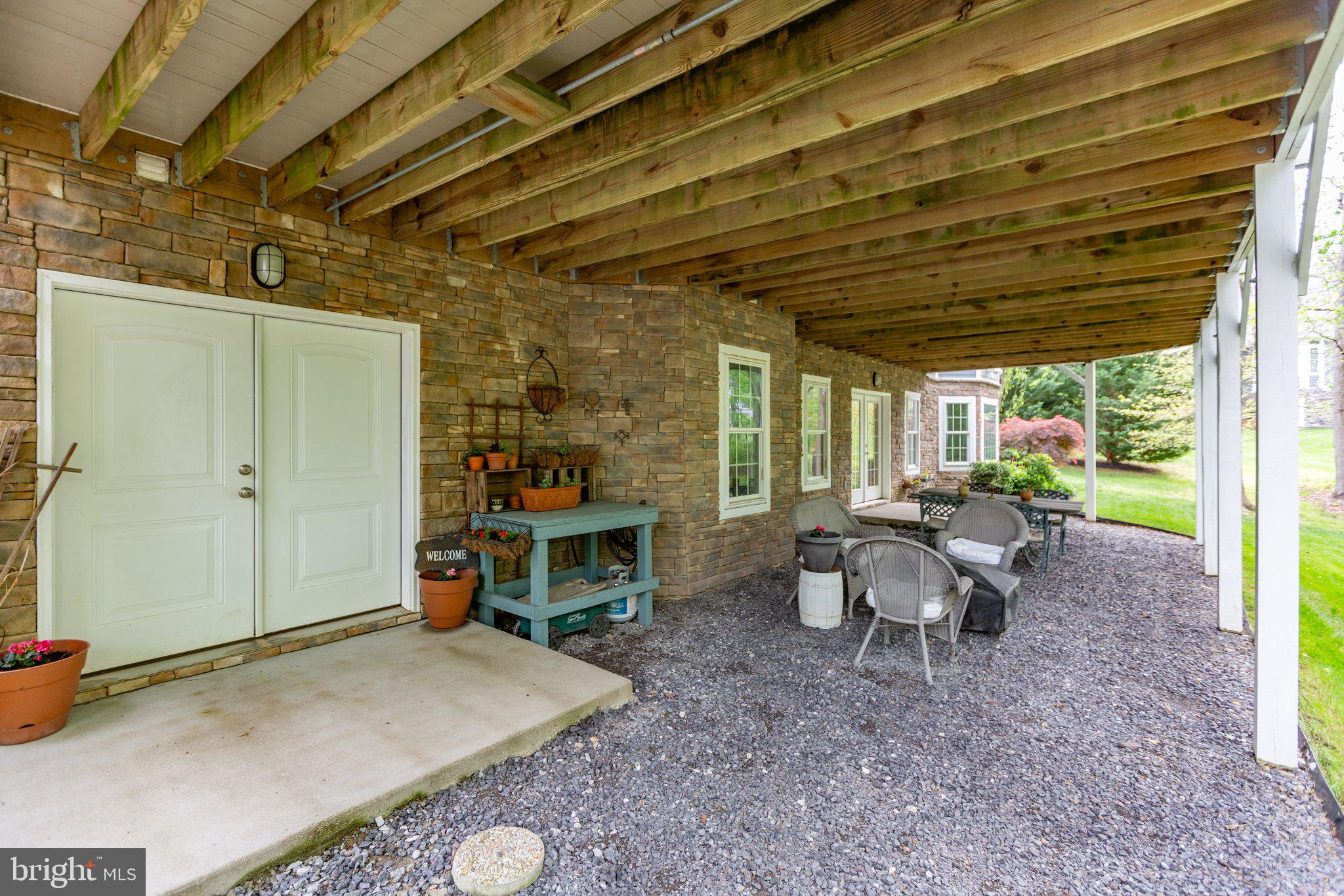 11403 Bluffs Rdg