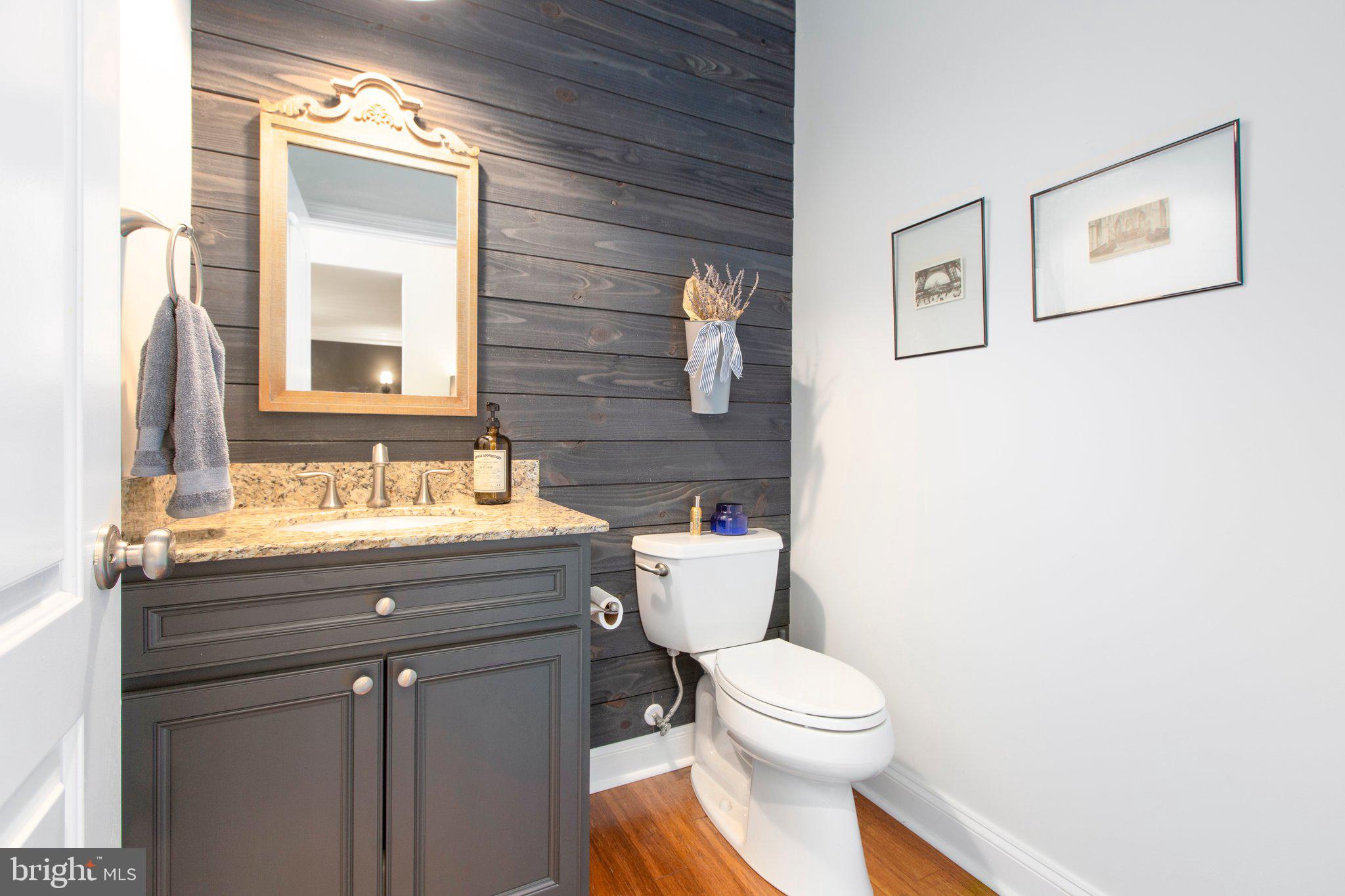 11403 Bluffs Rdg