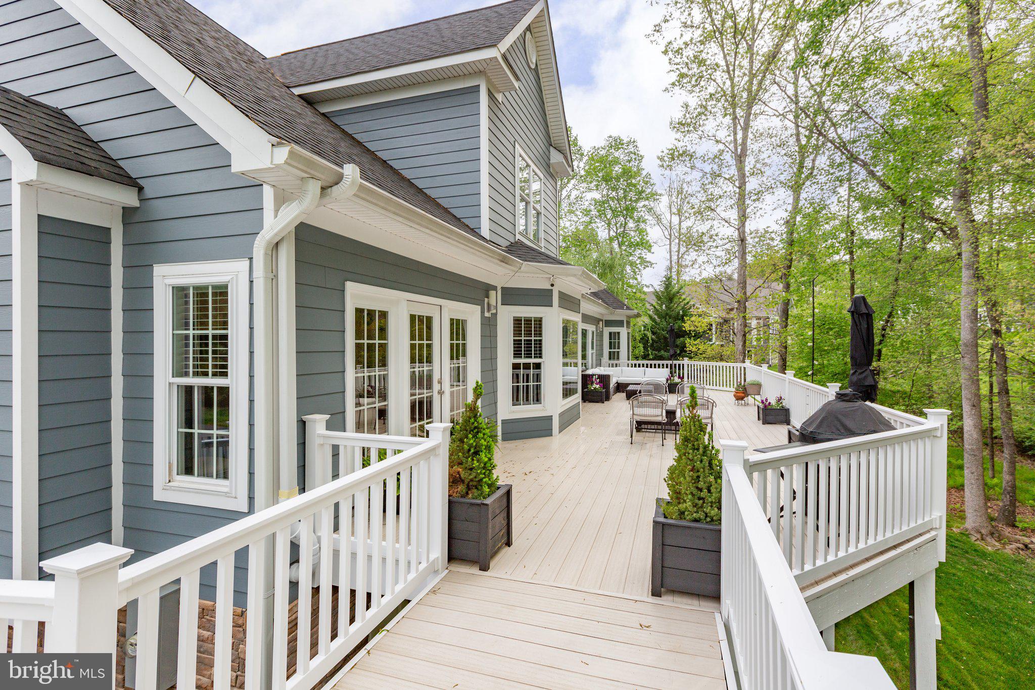 11403 Bluffs Rdg