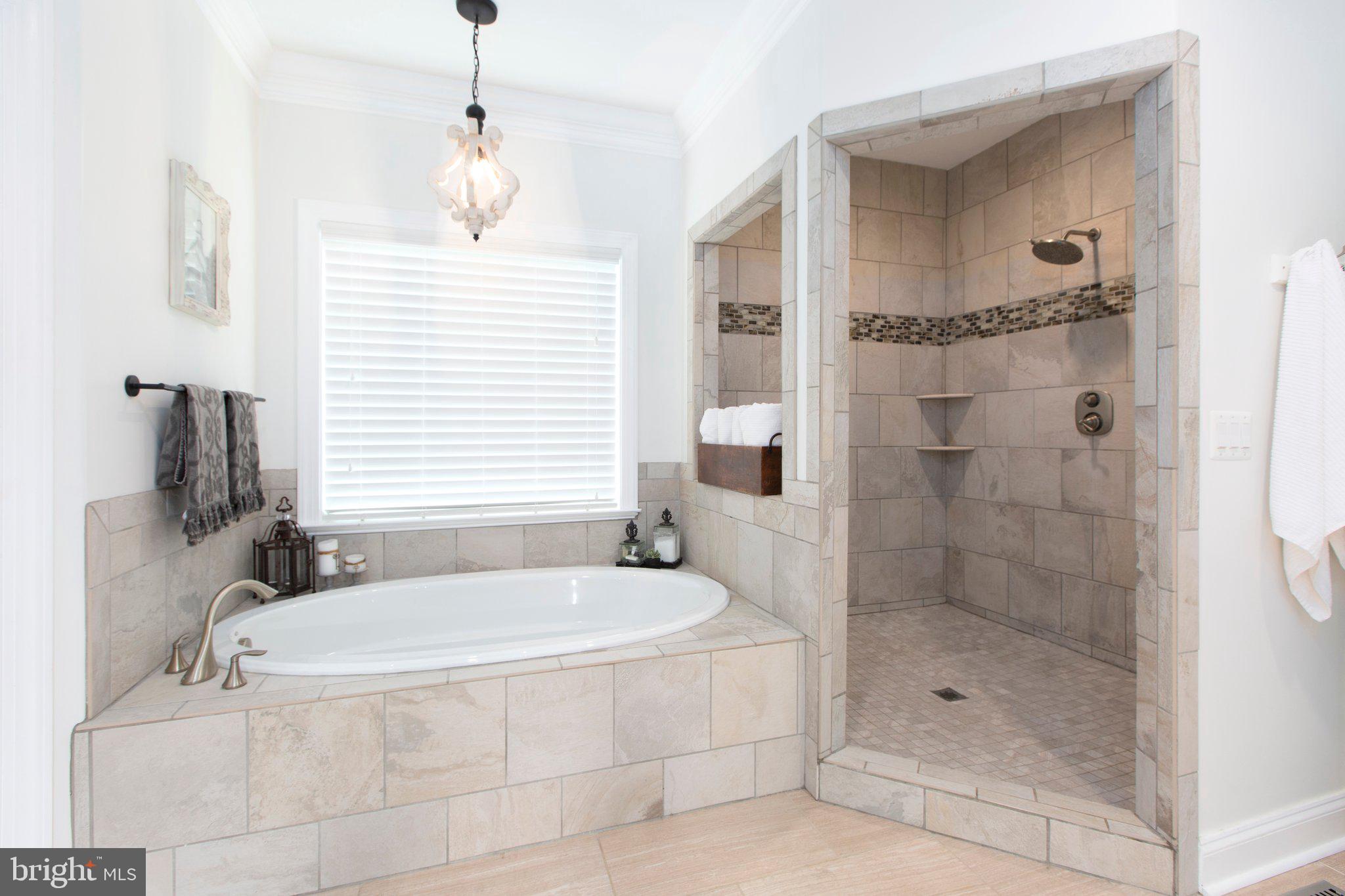 11403 Bluffs Rdg