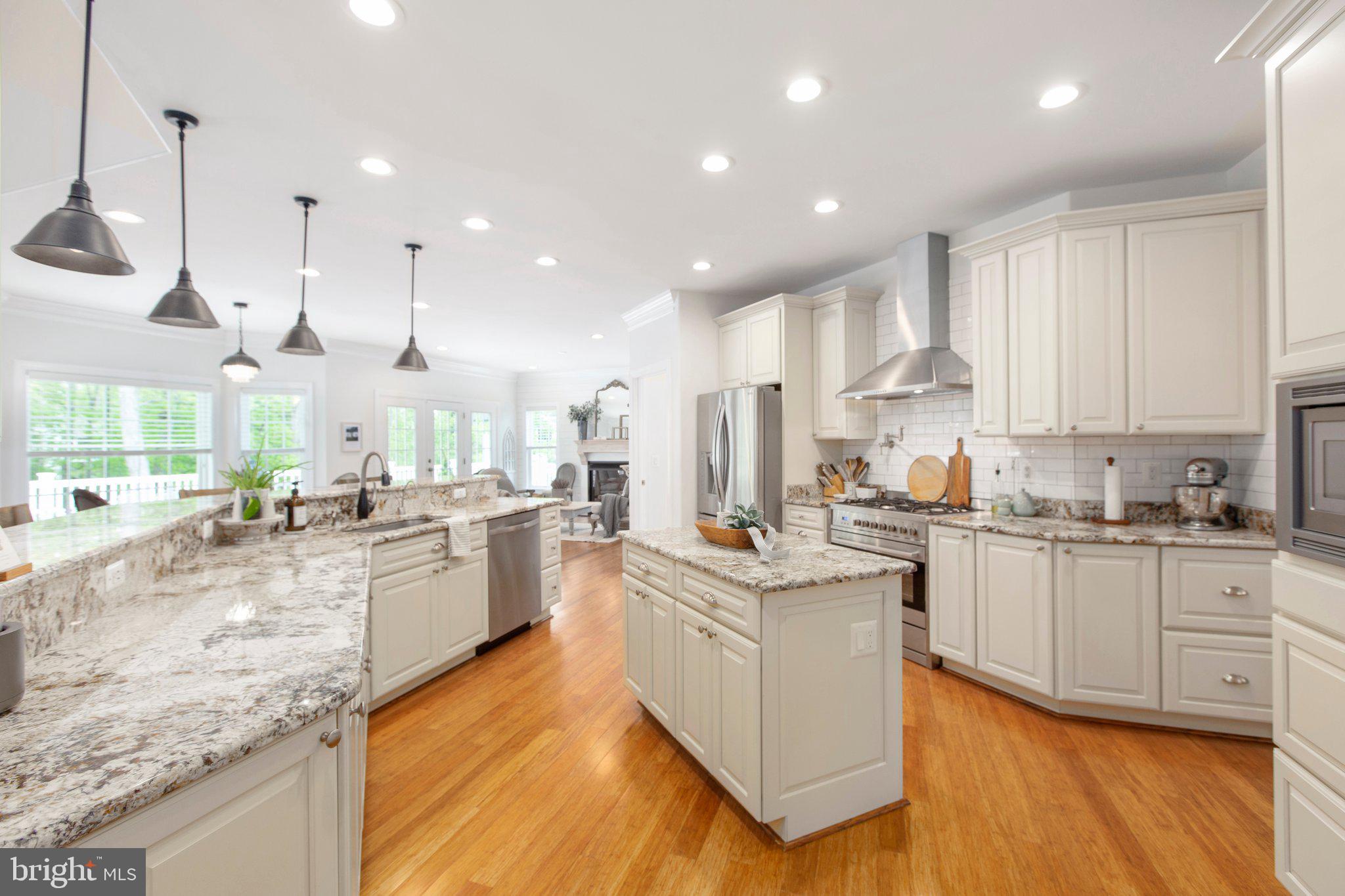 11403 Bluffs Rdg