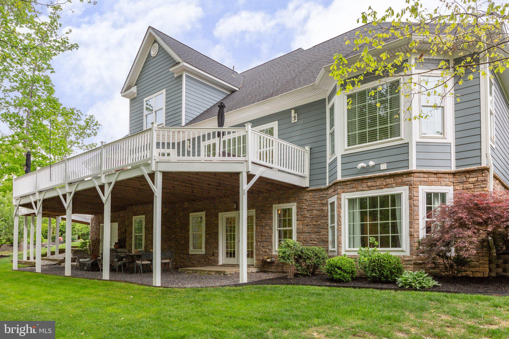 11403 Bluffs Rdg