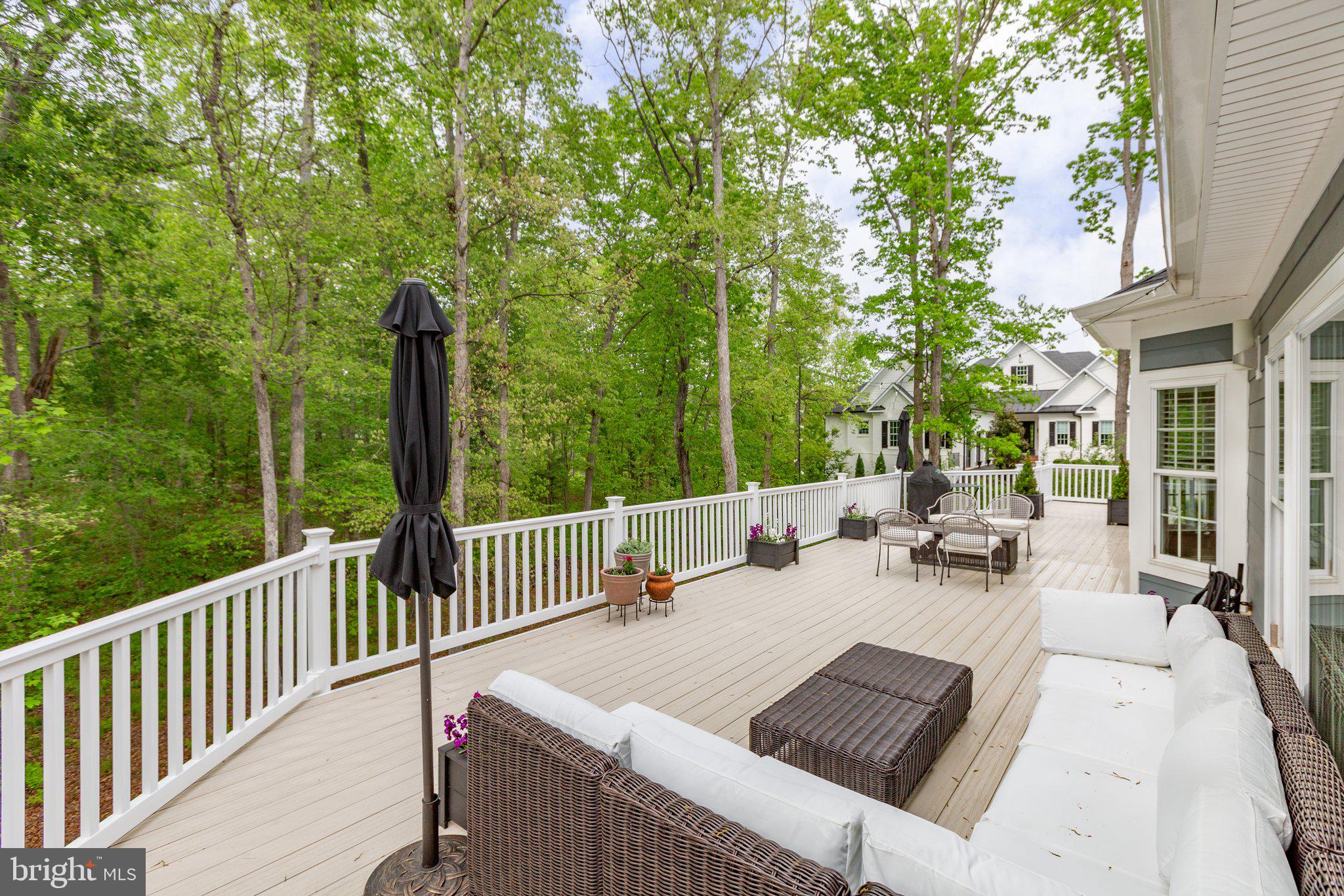 11403 Bluffs Rdg