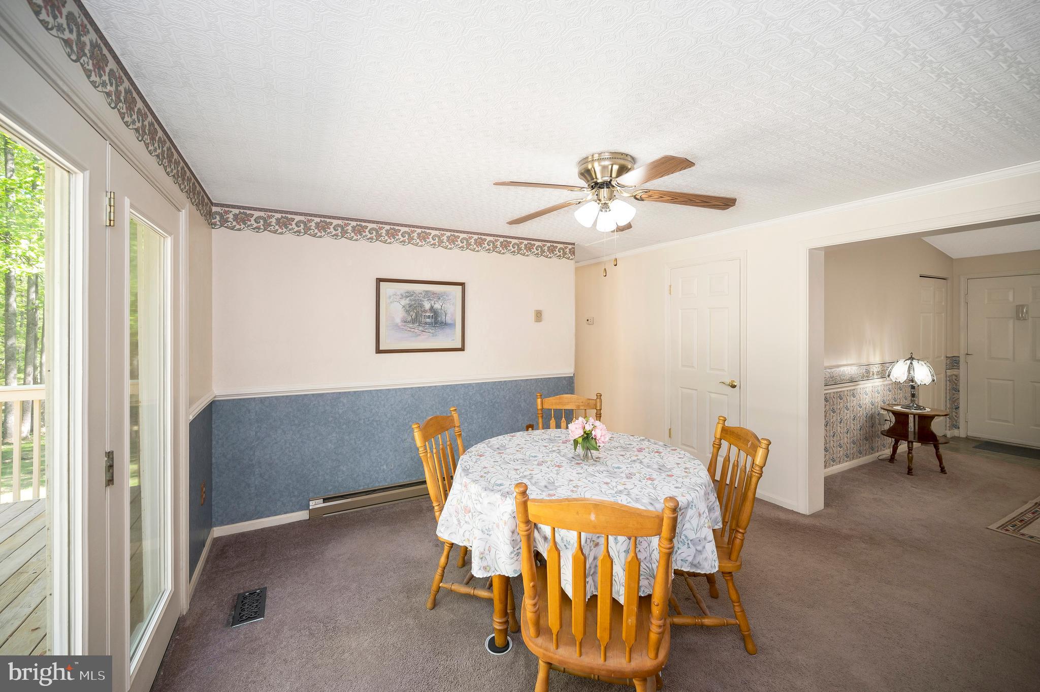 10231 Shawnee Ln