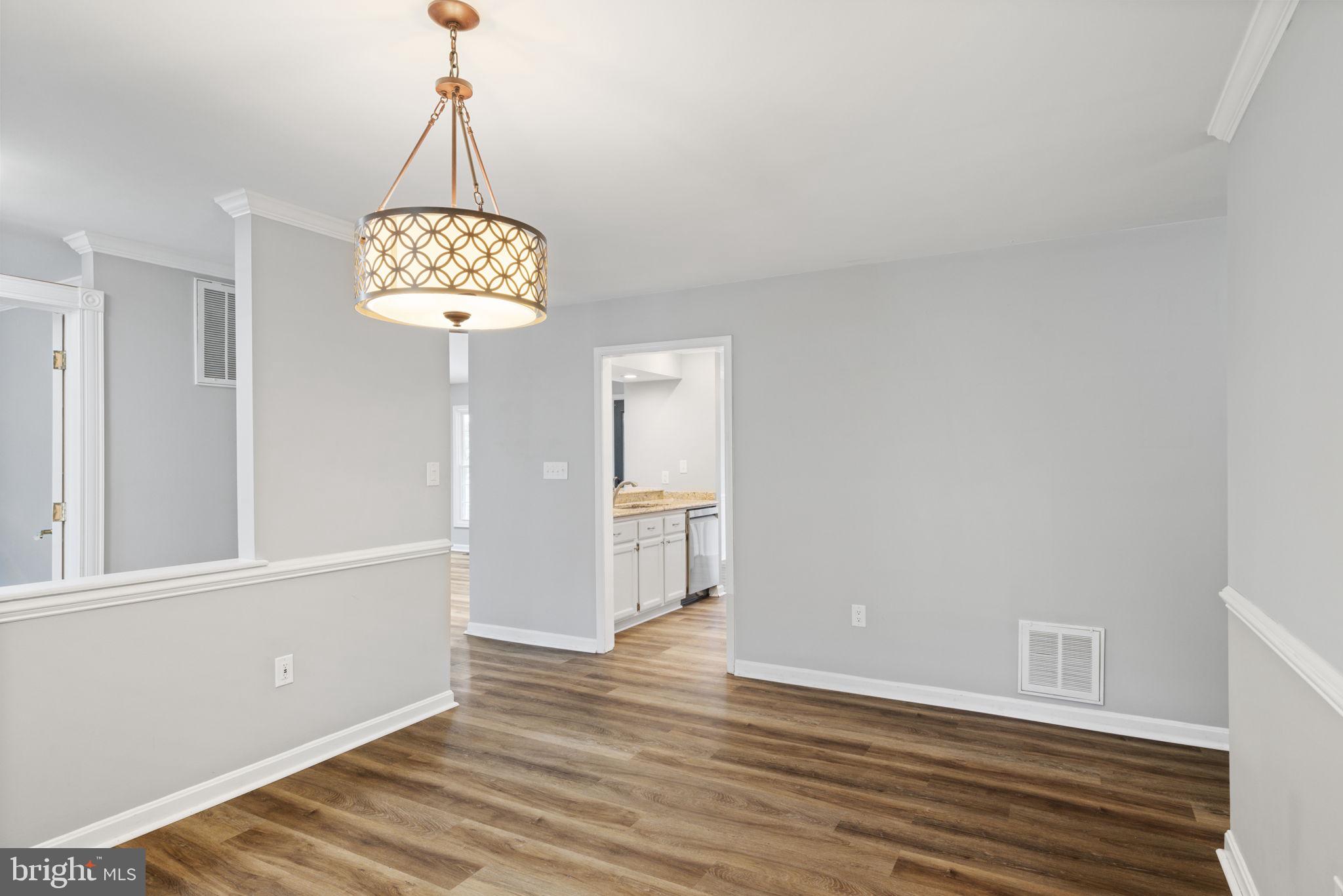3 Trotter Cir
