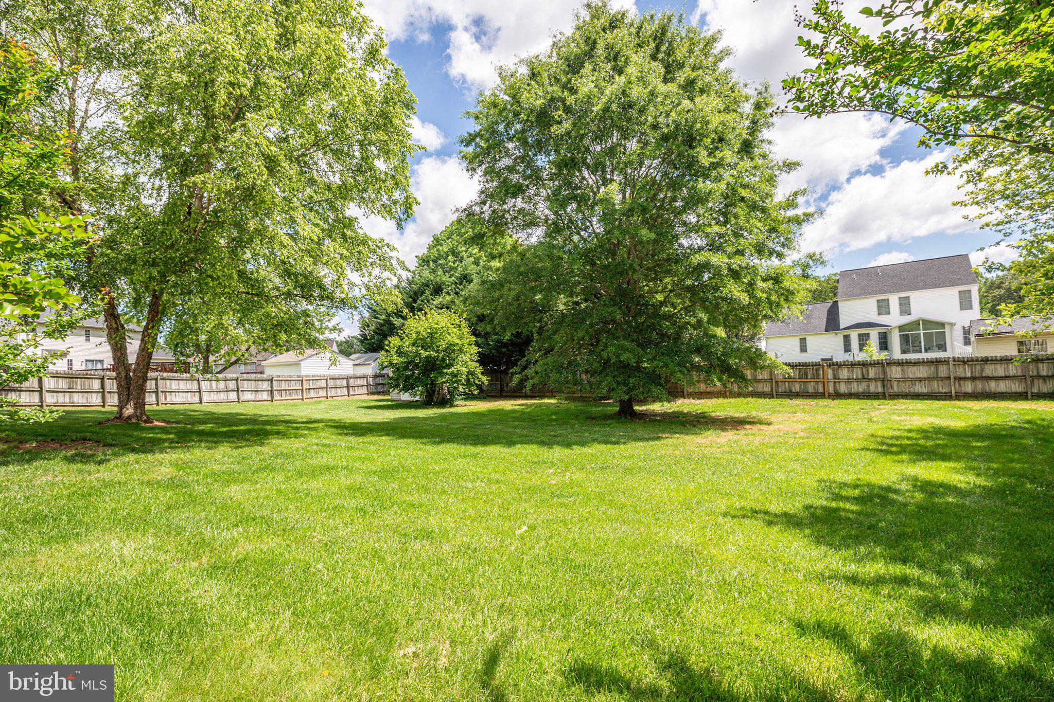 10408 Willow Creek Ct
