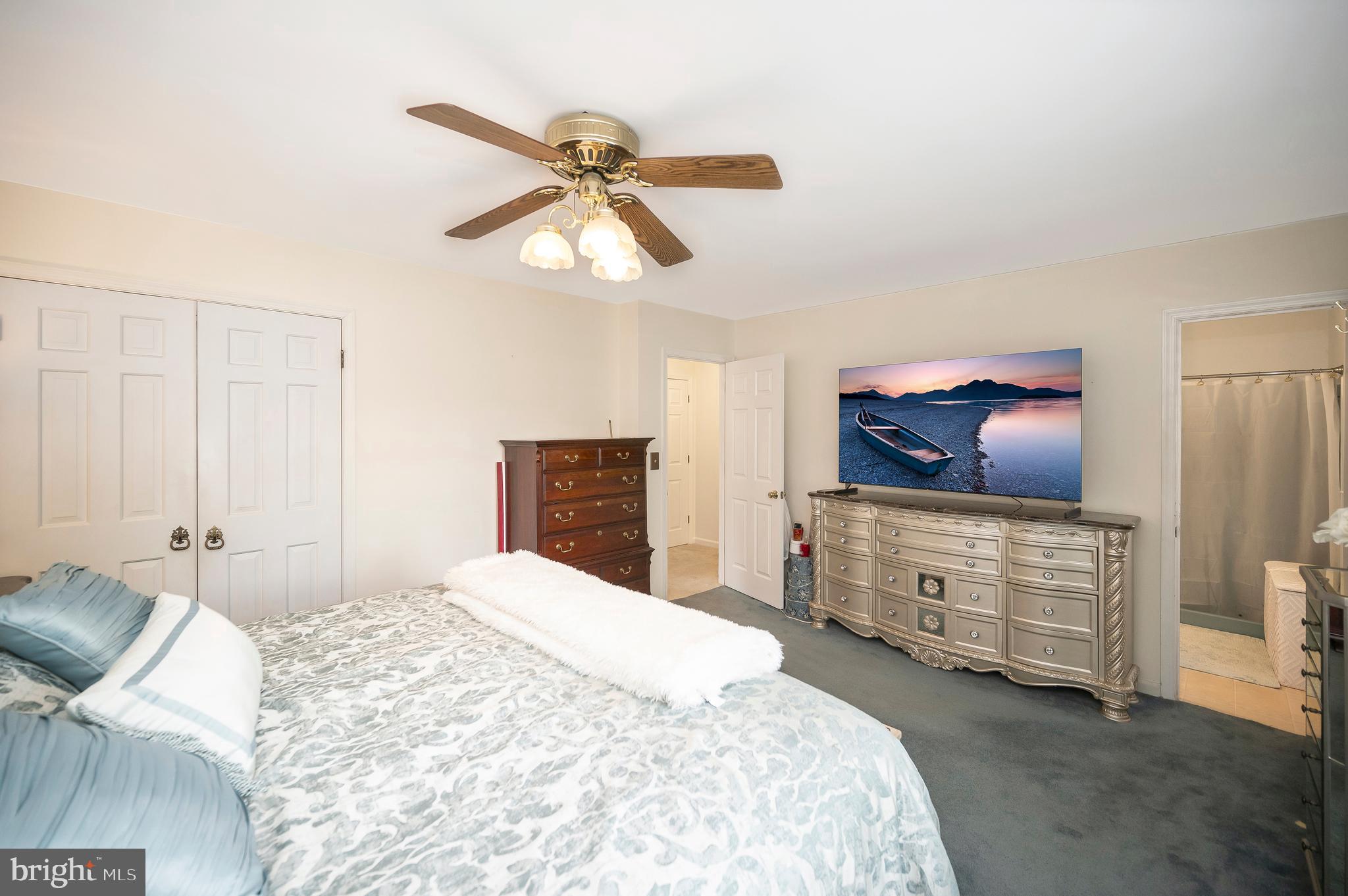 11907 Kennedy Ln