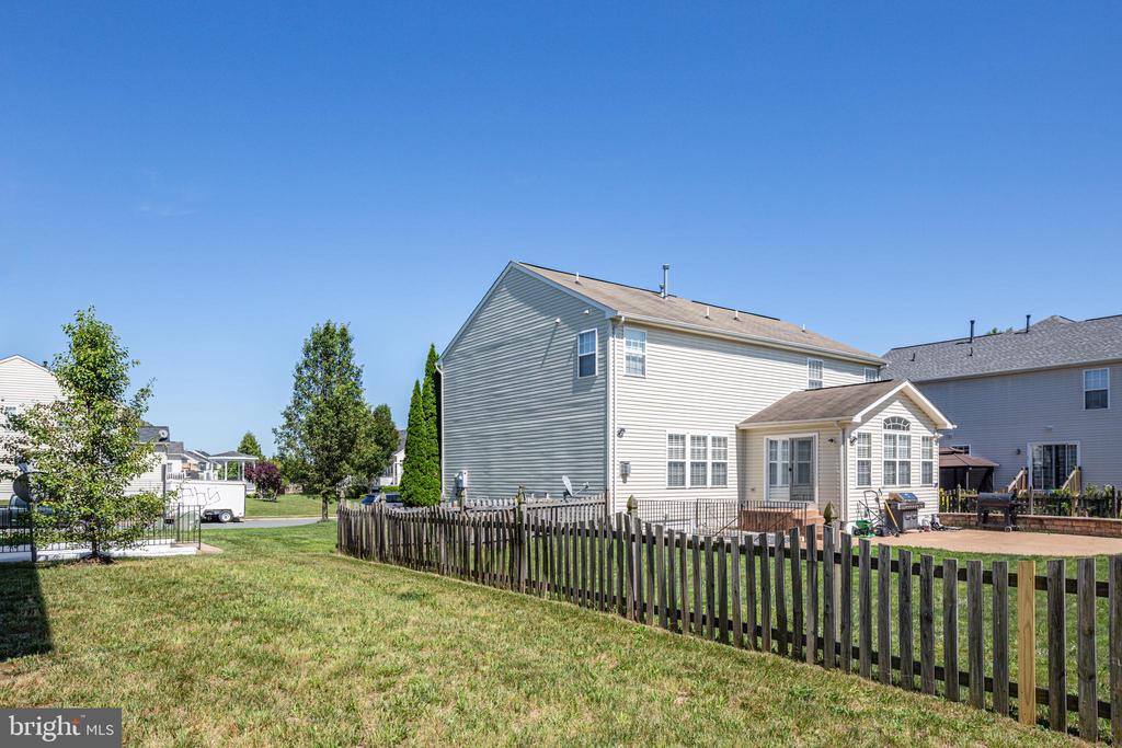 5300 Windbreak Dr