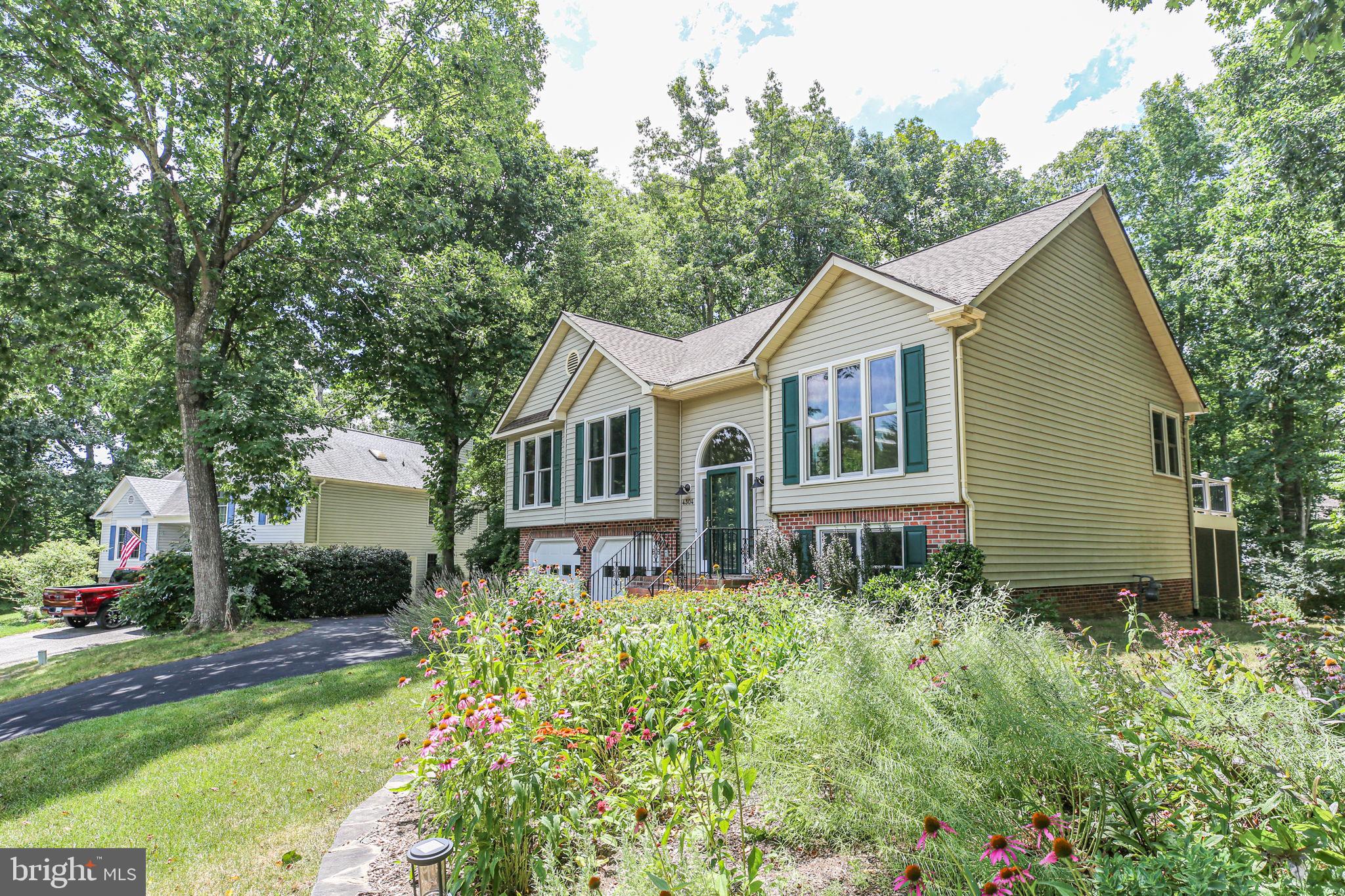 4304 Murven Park Ln