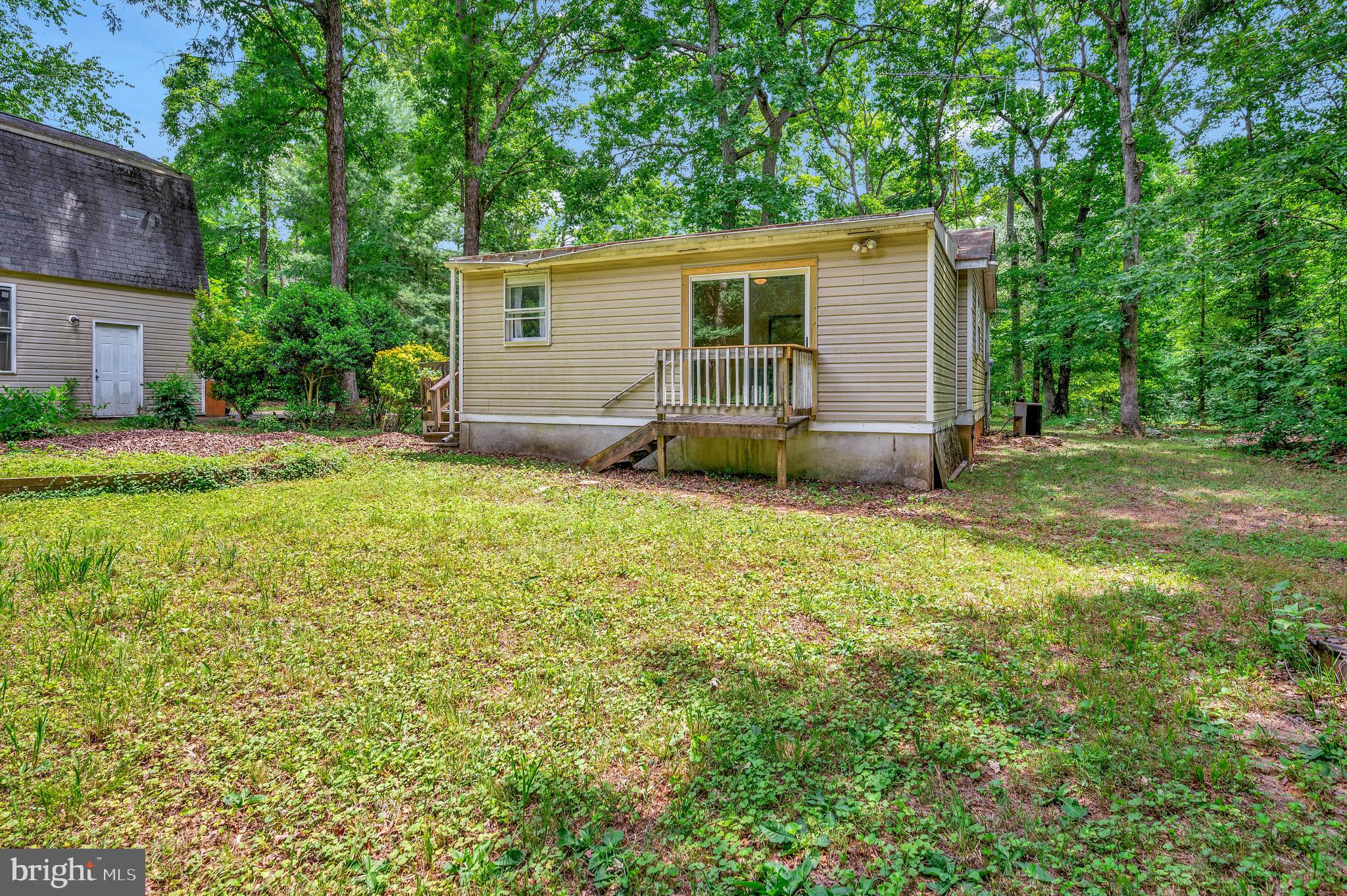 13709 Black Meadow Rd