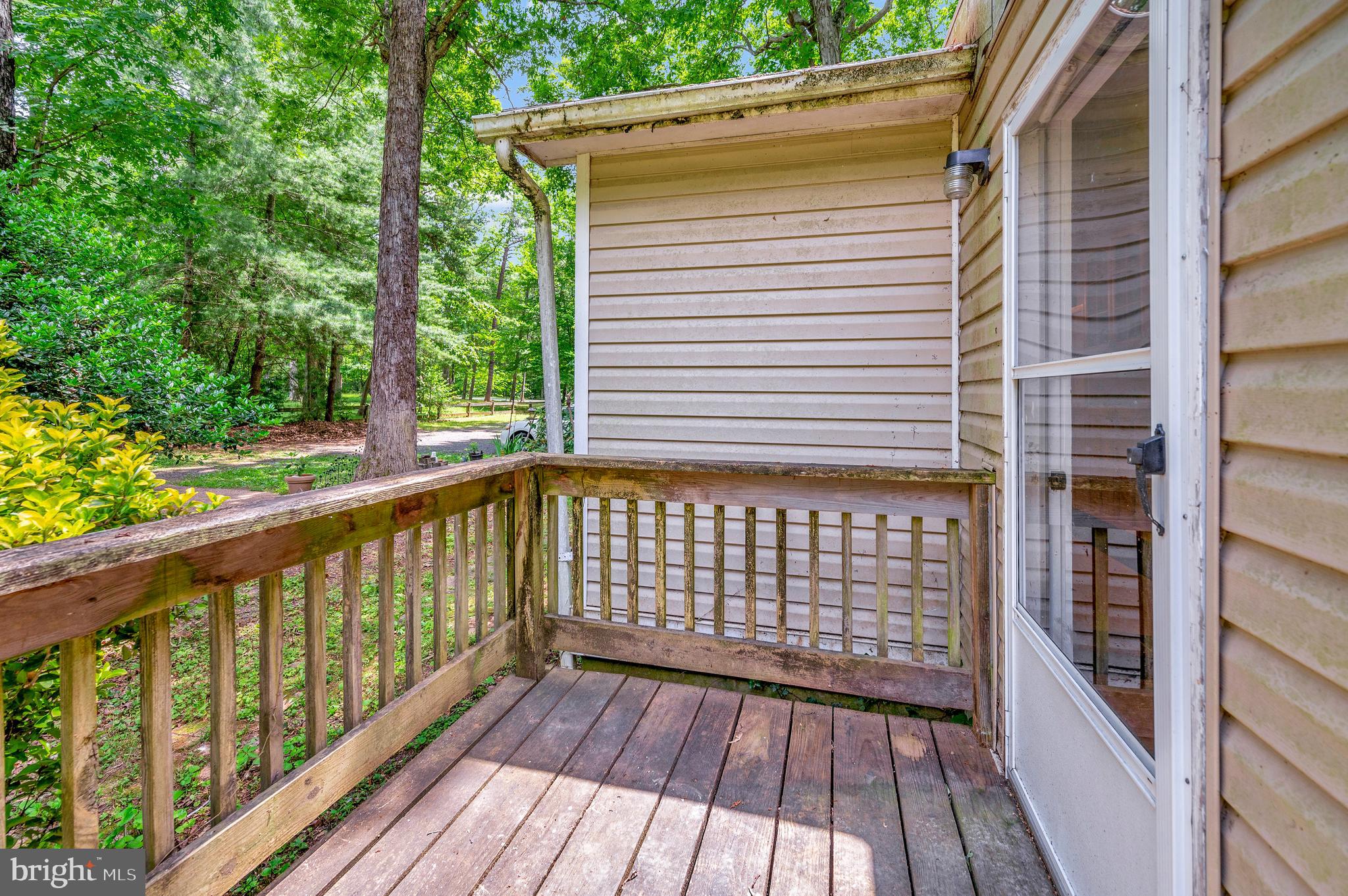 13709 Black Meadow Rd