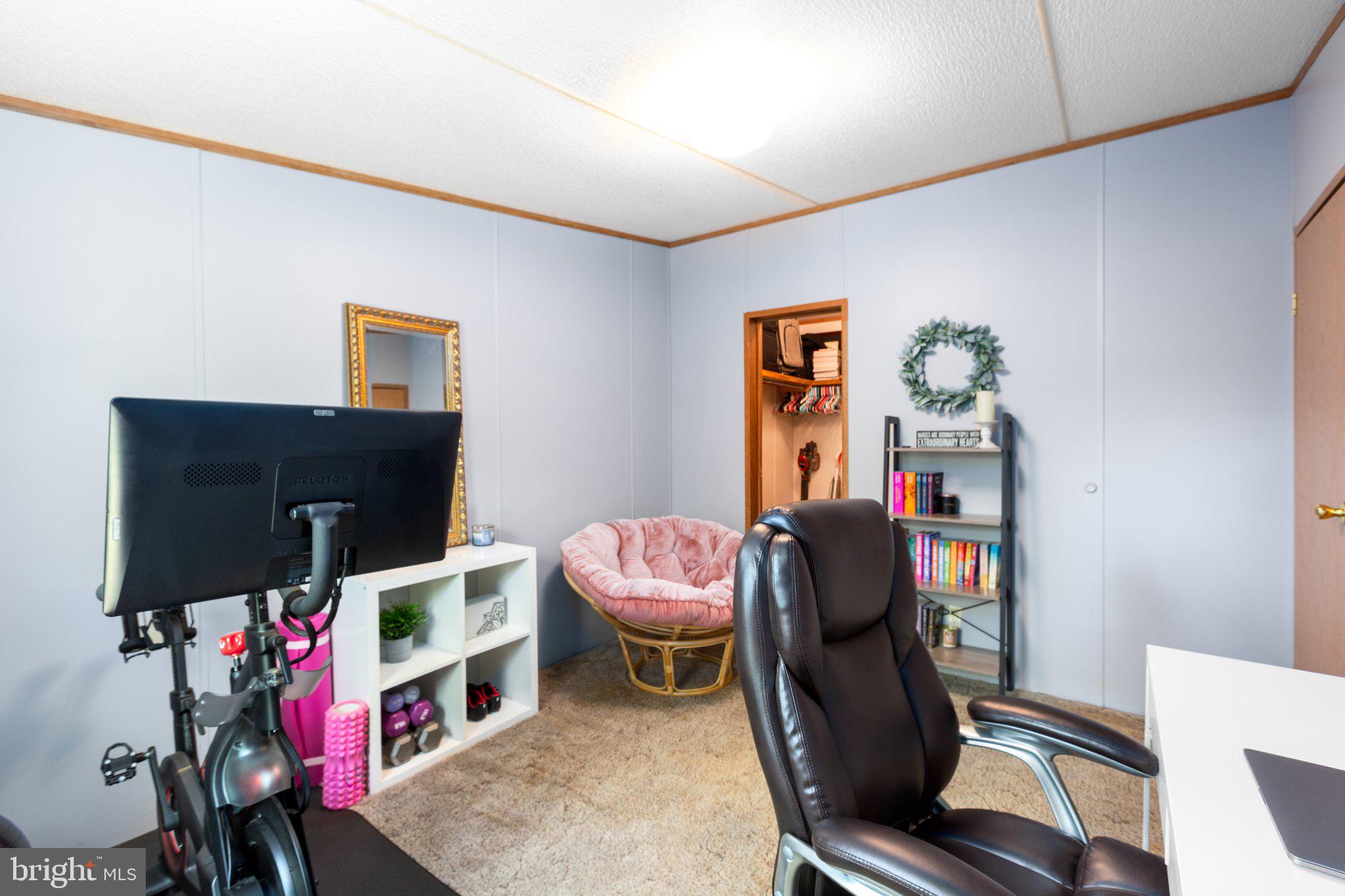 3219 Danbury Cir